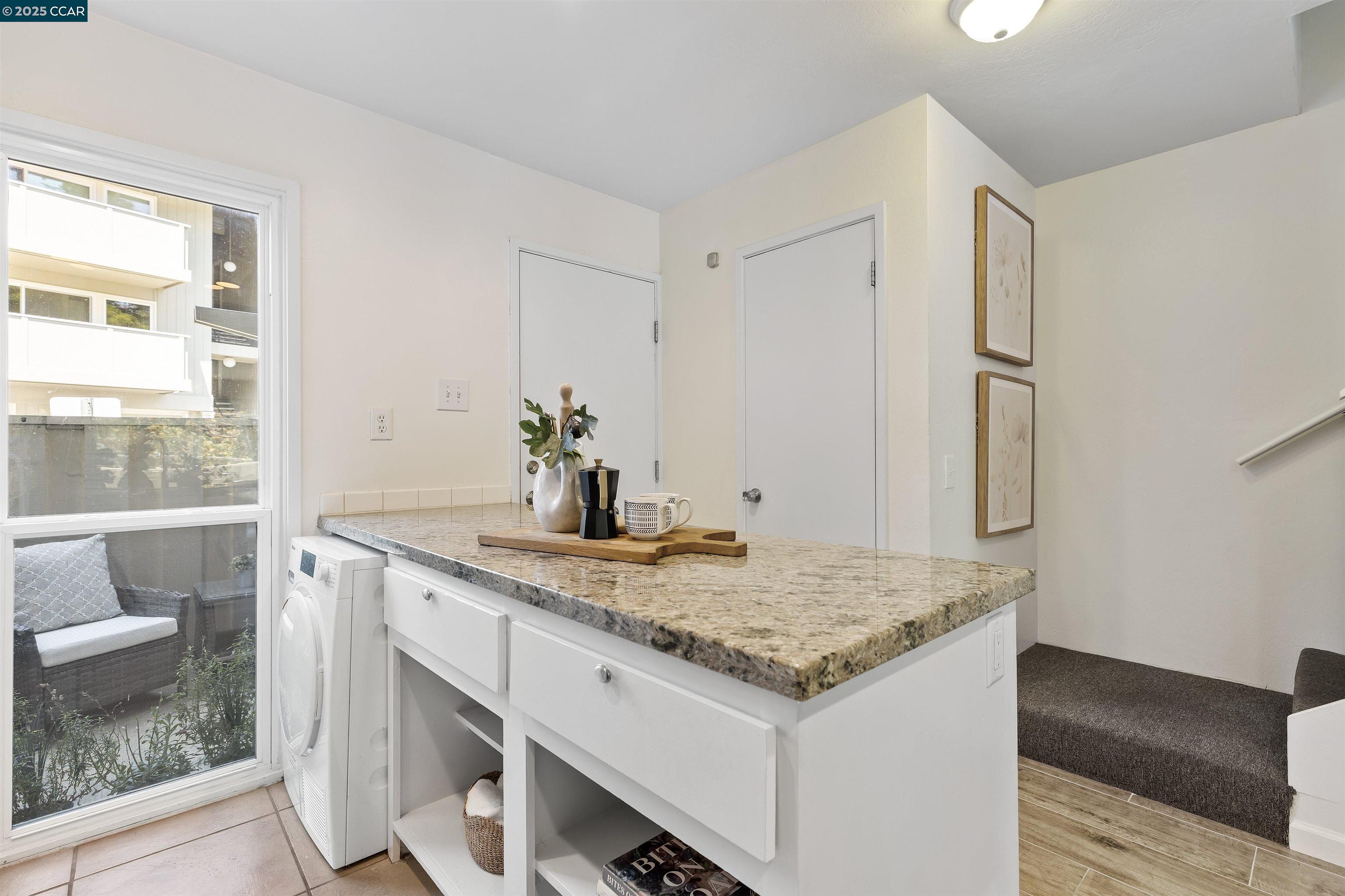 Detail Gallery Image 15 of 25 For 73 Brookwood Rd #9,  Orinda,  CA 94563 - 2 Beds | 1/1 Baths