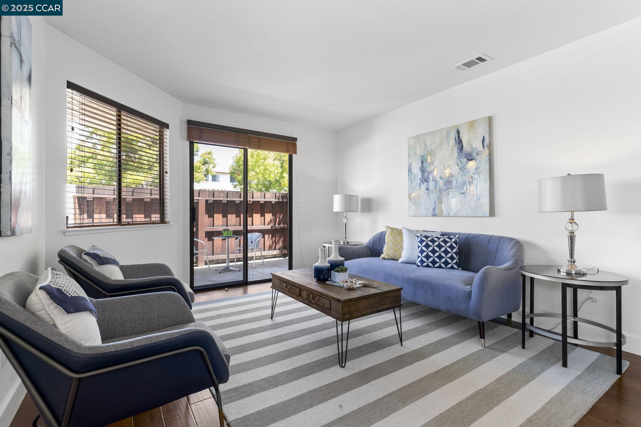 Photo #6: 41108026 Listing 
