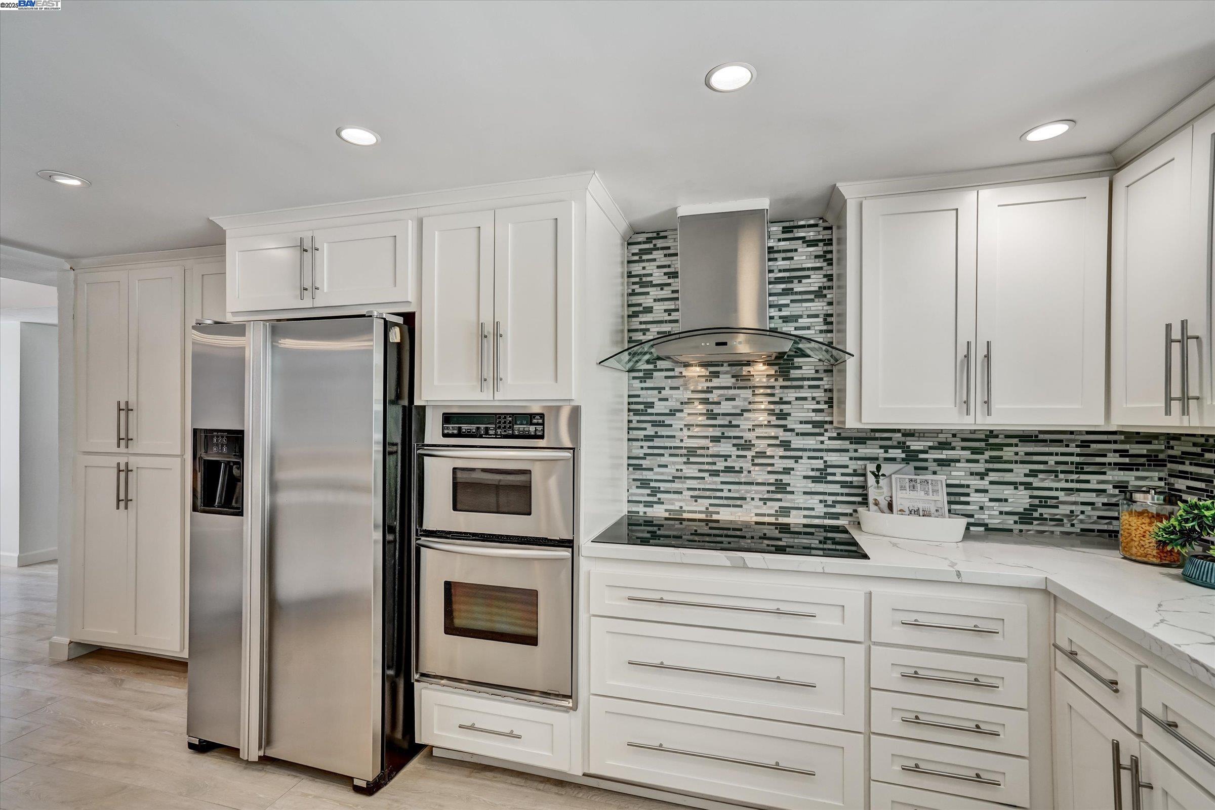 Detail Gallery Image 11 of 37 For 3718 Norris Canyon Rd, San Ramon,  CA 94583 - 4 Beds | 2 Baths