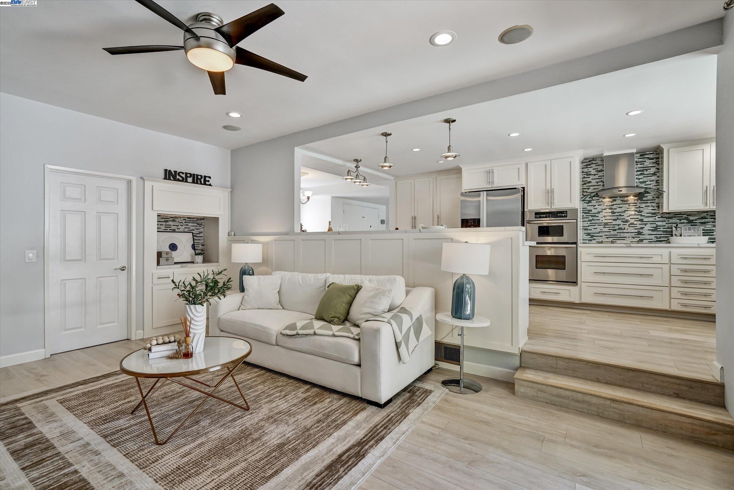 Detail Gallery Image 14 of 37 For 3718 Norris Canyon Rd, San Ramon,  CA 94583 - 4 Beds | 2 Baths