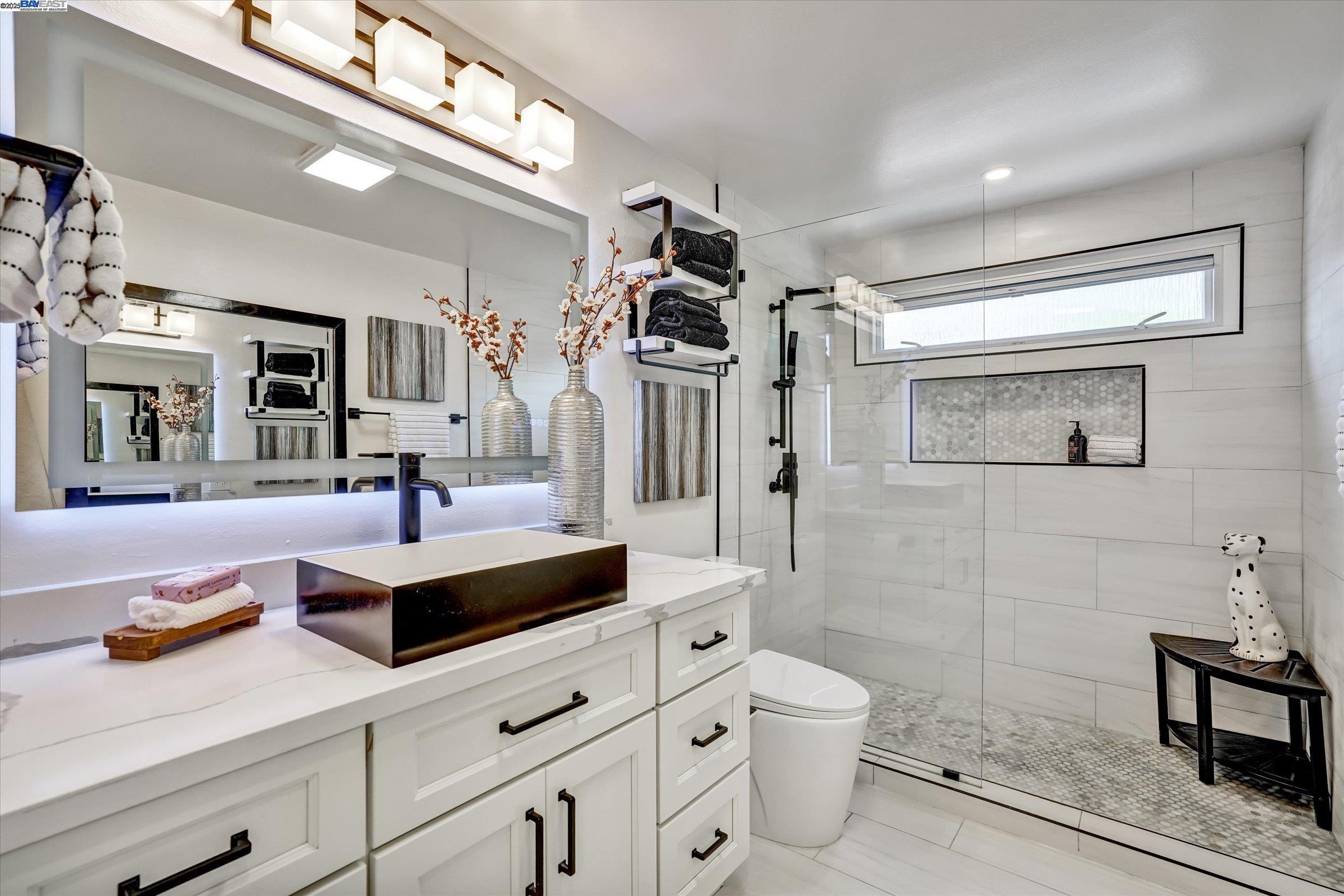 Detail Gallery Image 16 of 37 For 3718 Norris Canyon Rd, San Ramon,  CA 94583 - 4 Beds | 2 Baths