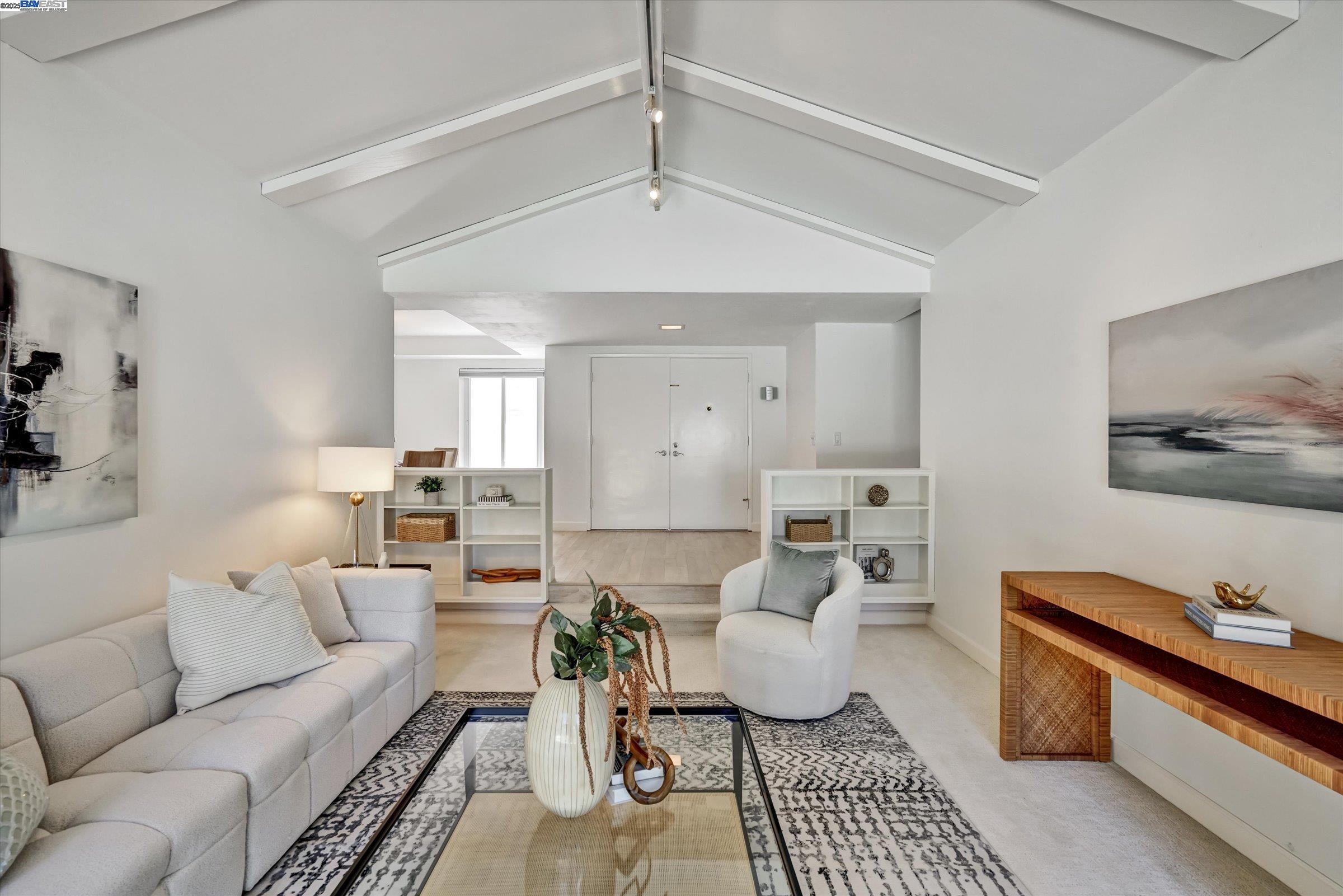 Detail Gallery Image 6 of 37 For 3718 Norris Canyon Rd, San Ramon,  CA 94583 - 4 Beds | 2 Baths