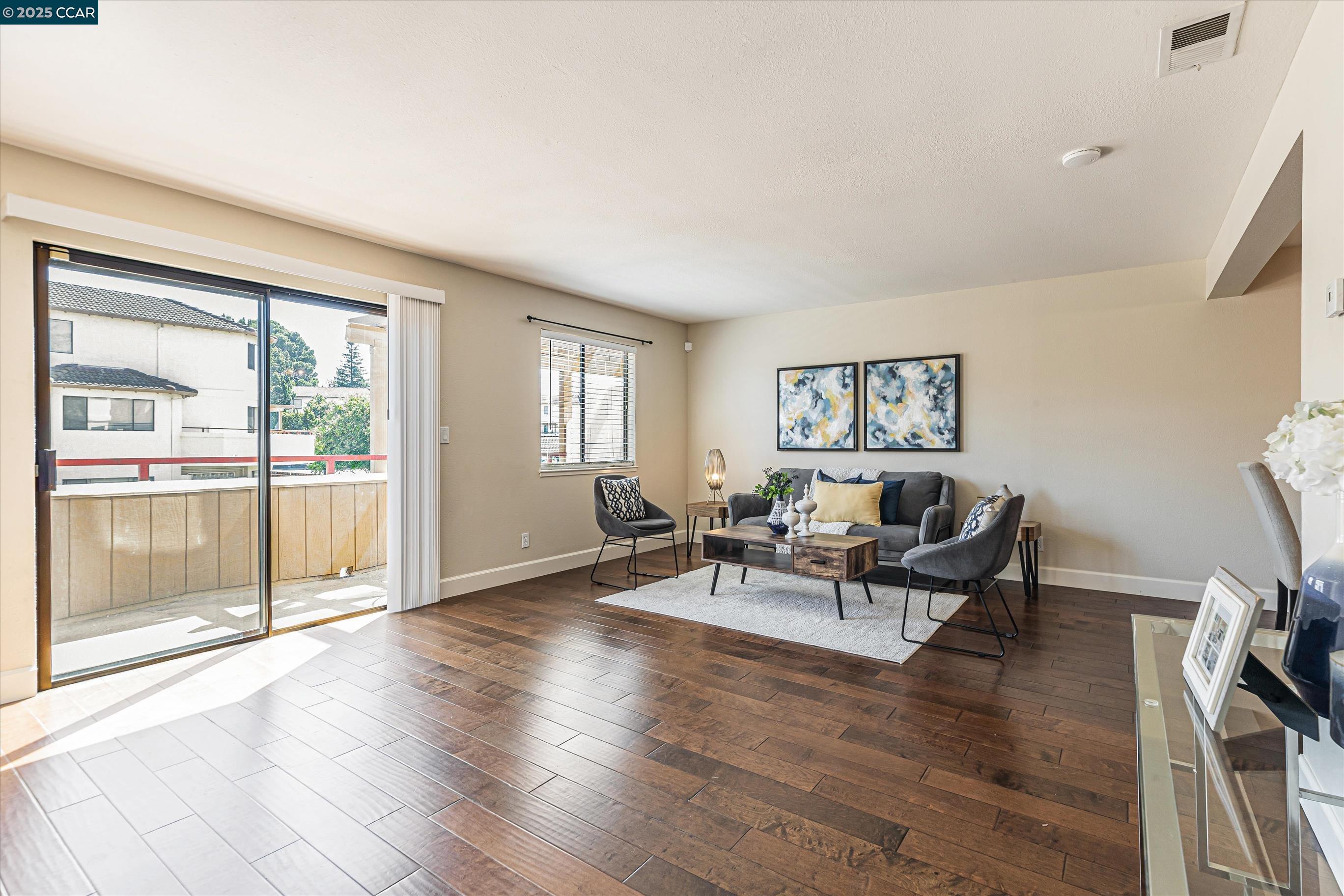 Photo #5: 41108031 Listing 