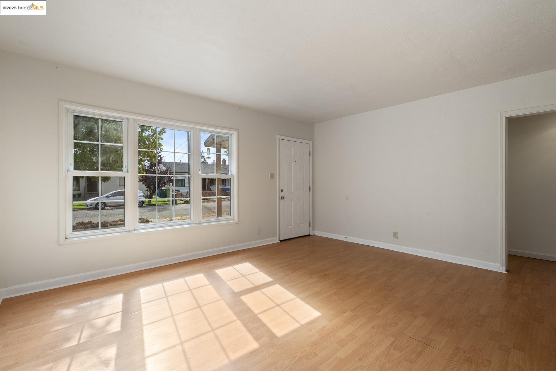 Detail Gallery Image 7 of 28 For 605 Grennan St, Vallejo,  CA 94591 - 3 Beds | 2 Baths