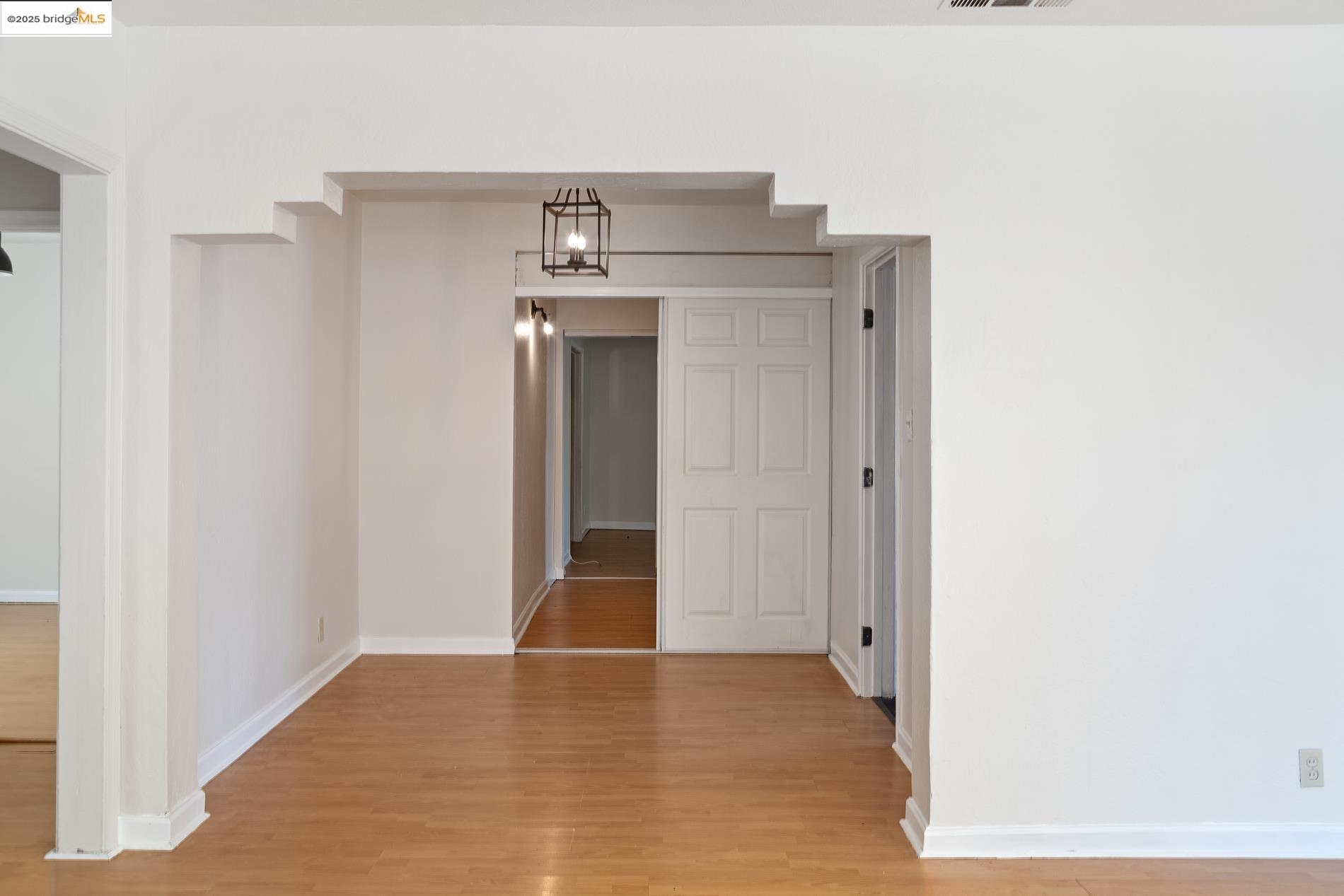 Detail Gallery Image 8 of 28 For 605 Grennan St, Vallejo,  CA 94591 - 3 Beds | 2 Baths