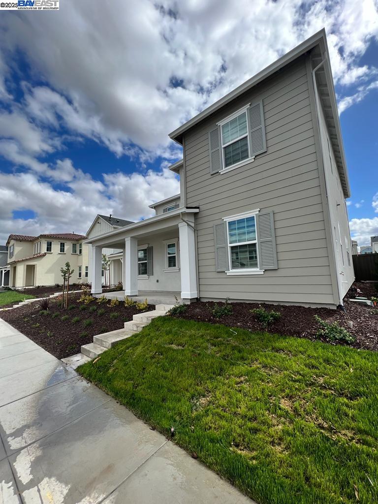 Detail Gallery Image 2 of 49 For 2978 Ellis Town Dr, Tracy,  CA 95377 - 4 Beds | 3/1 Baths