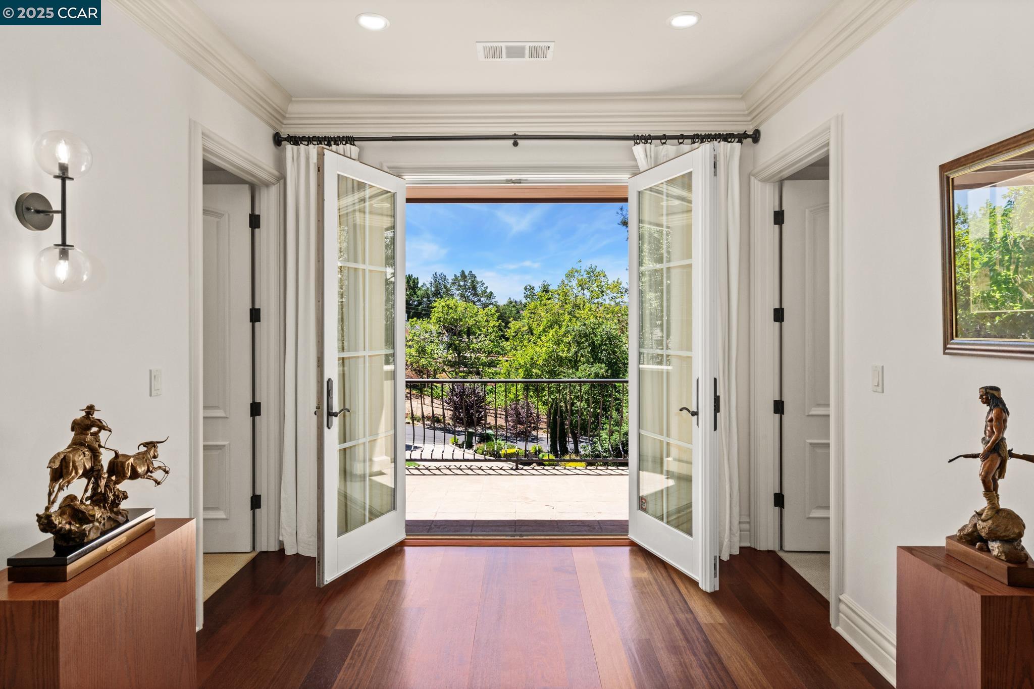 Detail Gallery Image 14 of 44 For 2540 Caballo Ranchero Dr, Diablo,  CA 94528 - 5 Beds | 5/1 Baths