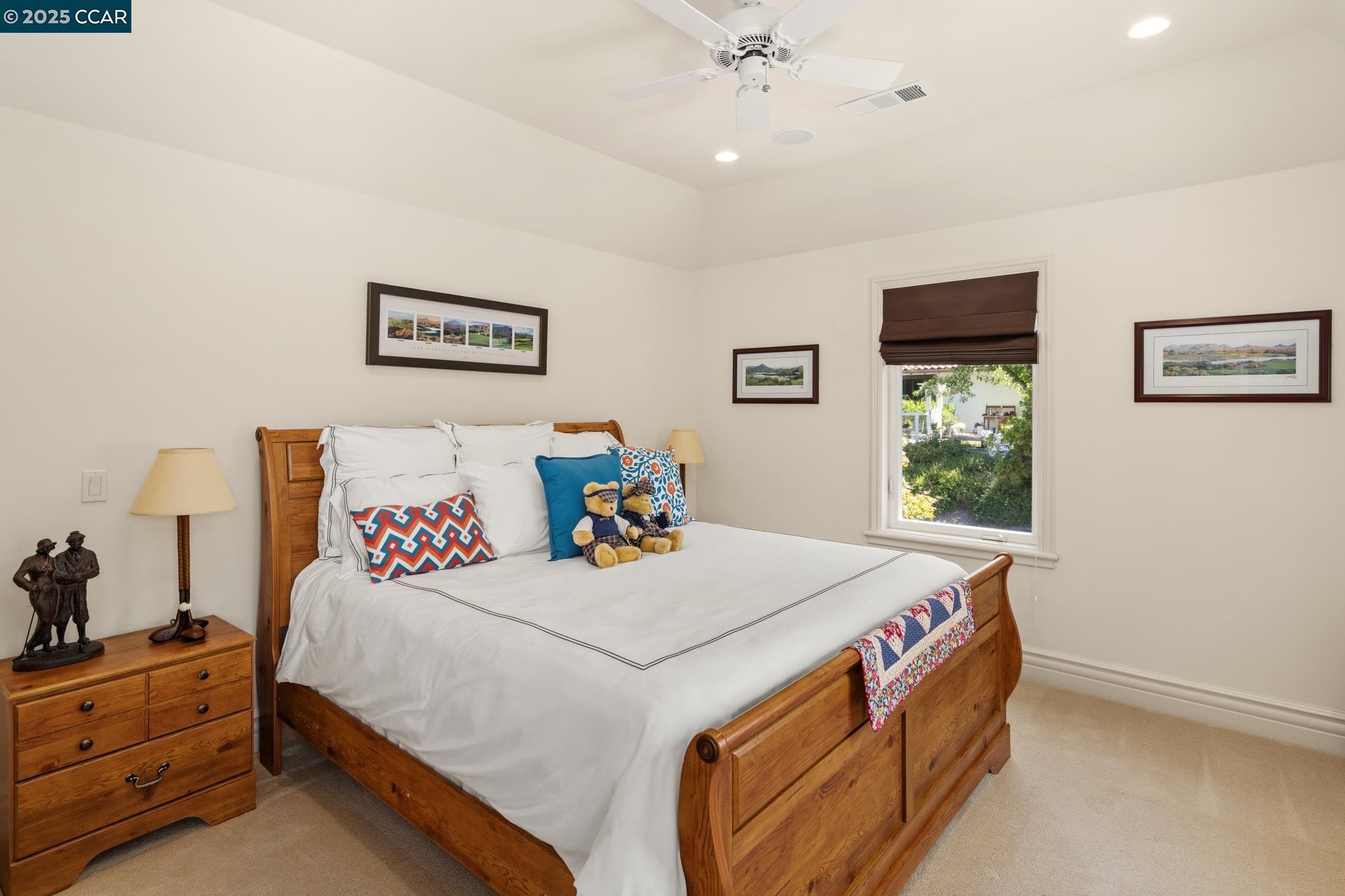 Detail Gallery Image 17 of 44 For 2540 Caballo Ranchero Dr, Diablo,  CA 94528 - 5 Beds | 5/1 Baths