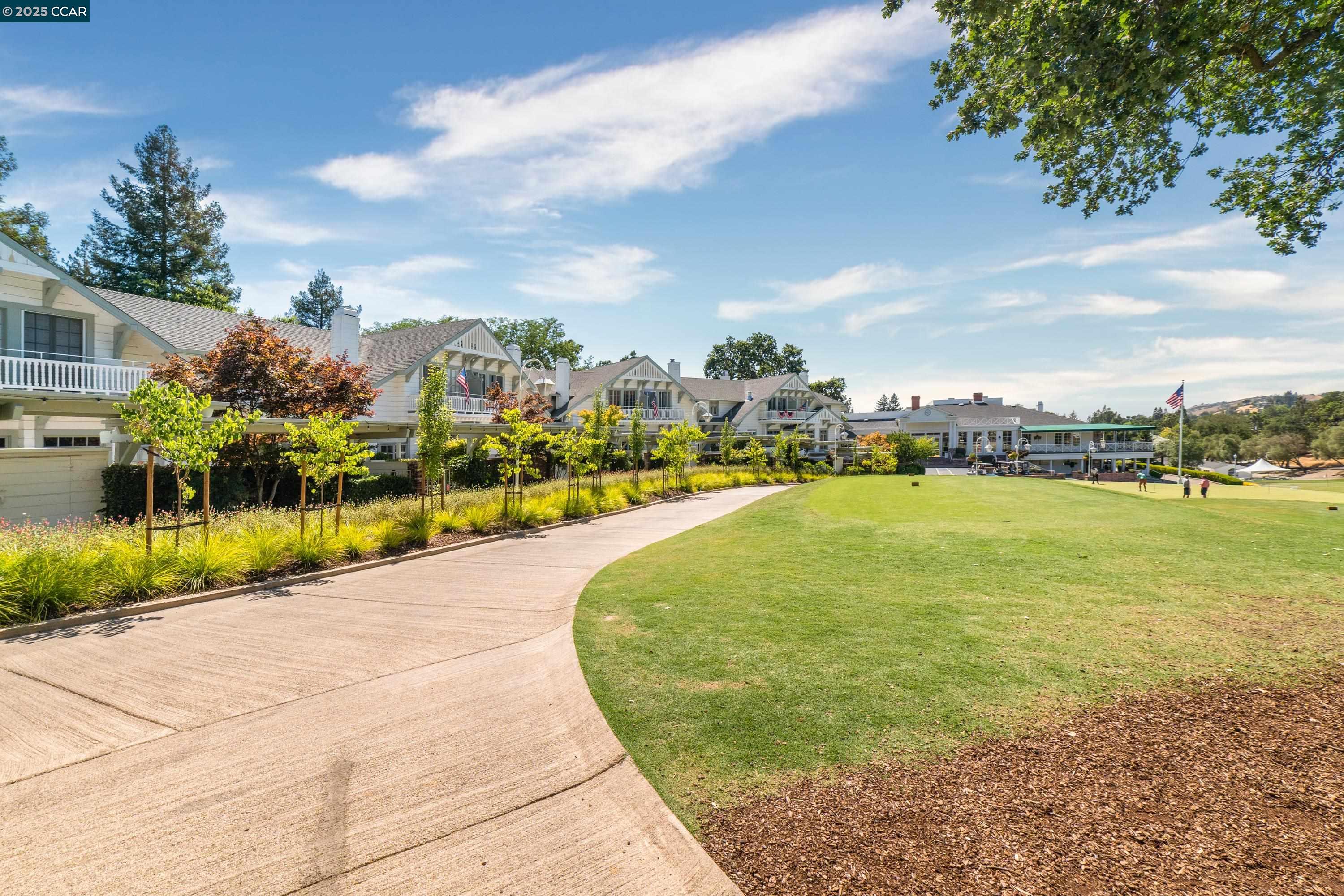 Detail Gallery Image 38 of 44 For 2540 Caballo Ranchero Dr, Diablo,  CA 94528 - 5 Beds | 5/1 Baths
