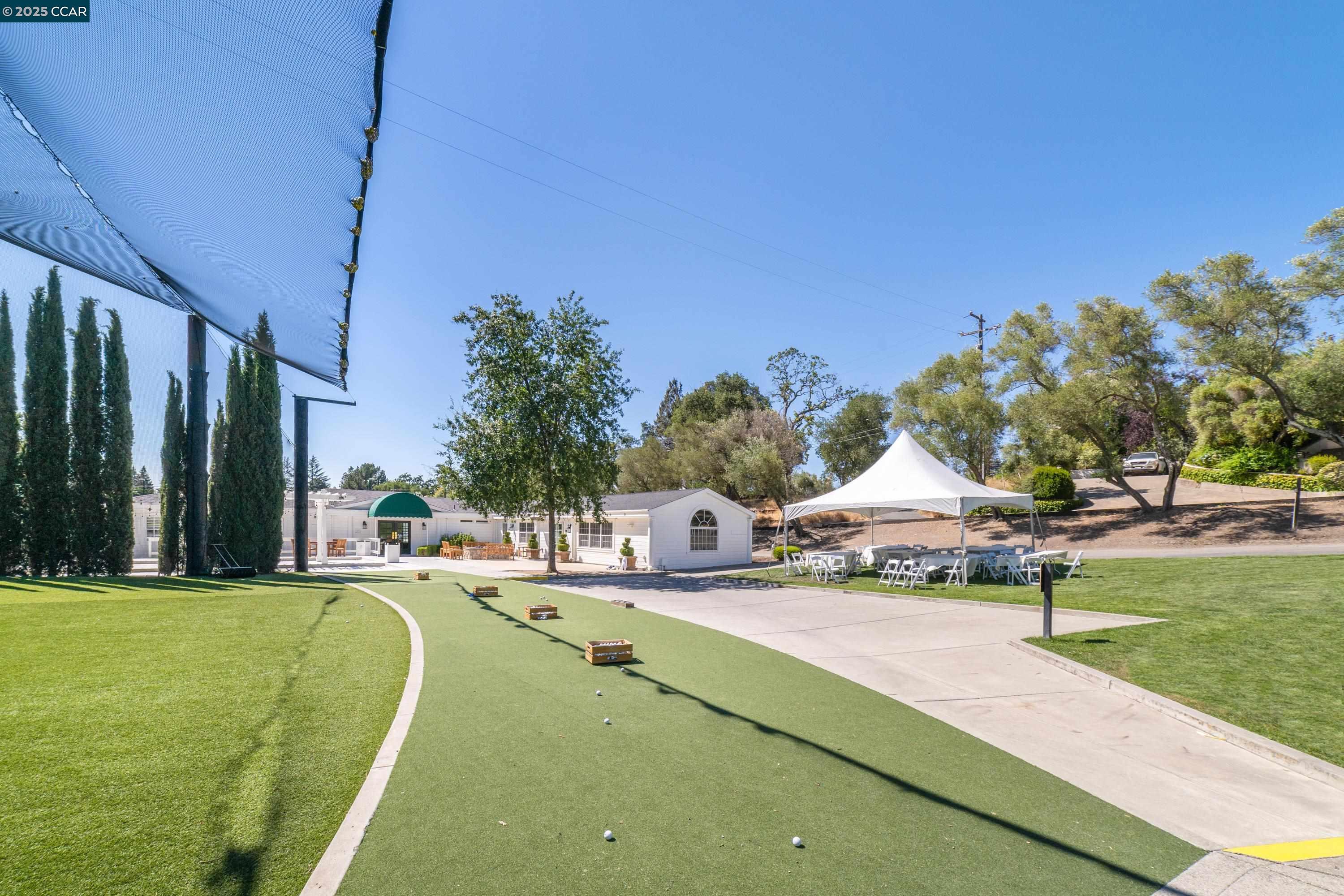 Detail Gallery Image 39 of 44 For 2540 Caballo Ranchero Dr, Diablo,  CA 94528 - 5 Beds | 5/1 Baths