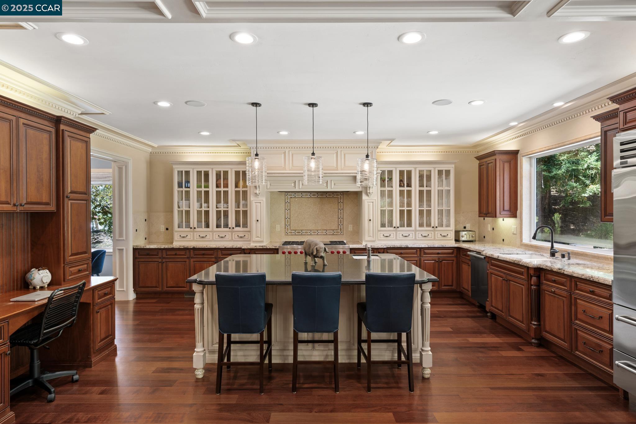 Detail Gallery Image 8 of 44 For 2540 Caballo Ranchero Dr, Diablo,  CA 94528 - 5 Beds | 5/1 Baths