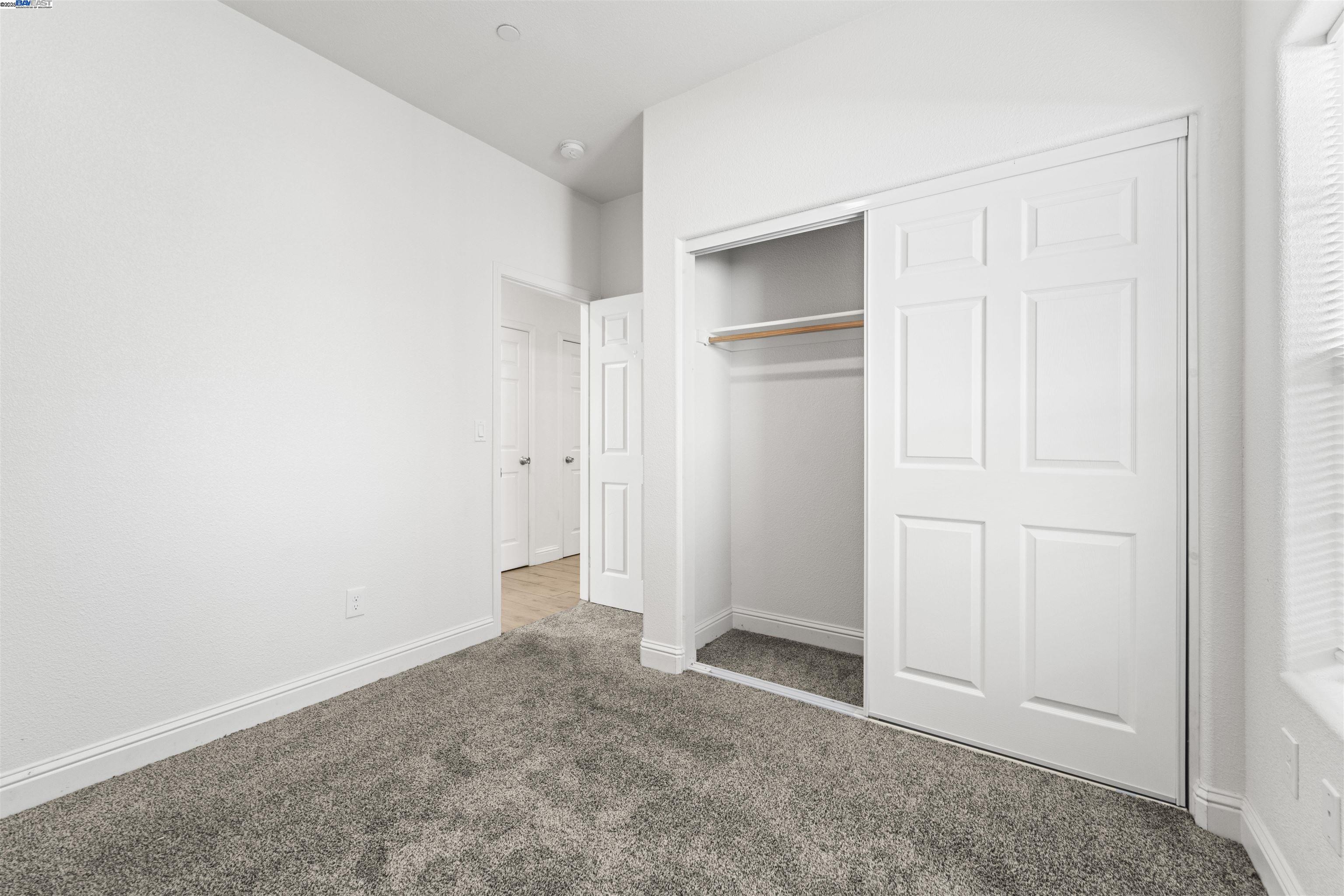 Detail Gallery Image 24 of 44 For 3701 21st Ave, Sacramento,  CA 95820 - 3 Beds | 2 Baths