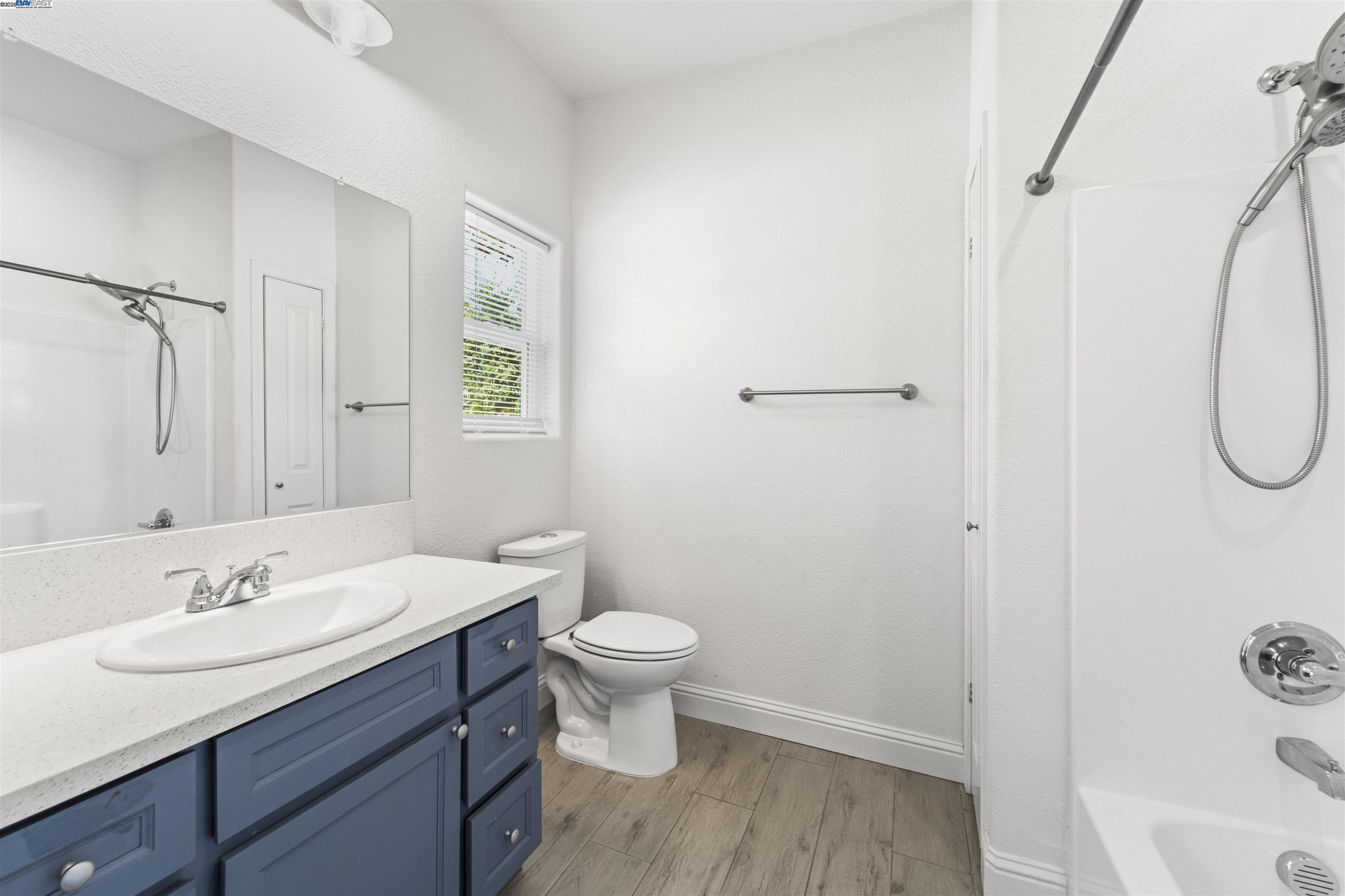 Detail Gallery Image 37 of 44 For 3701 21st Ave, Sacramento,  CA 95820 - 3 Beds | 2 Baths