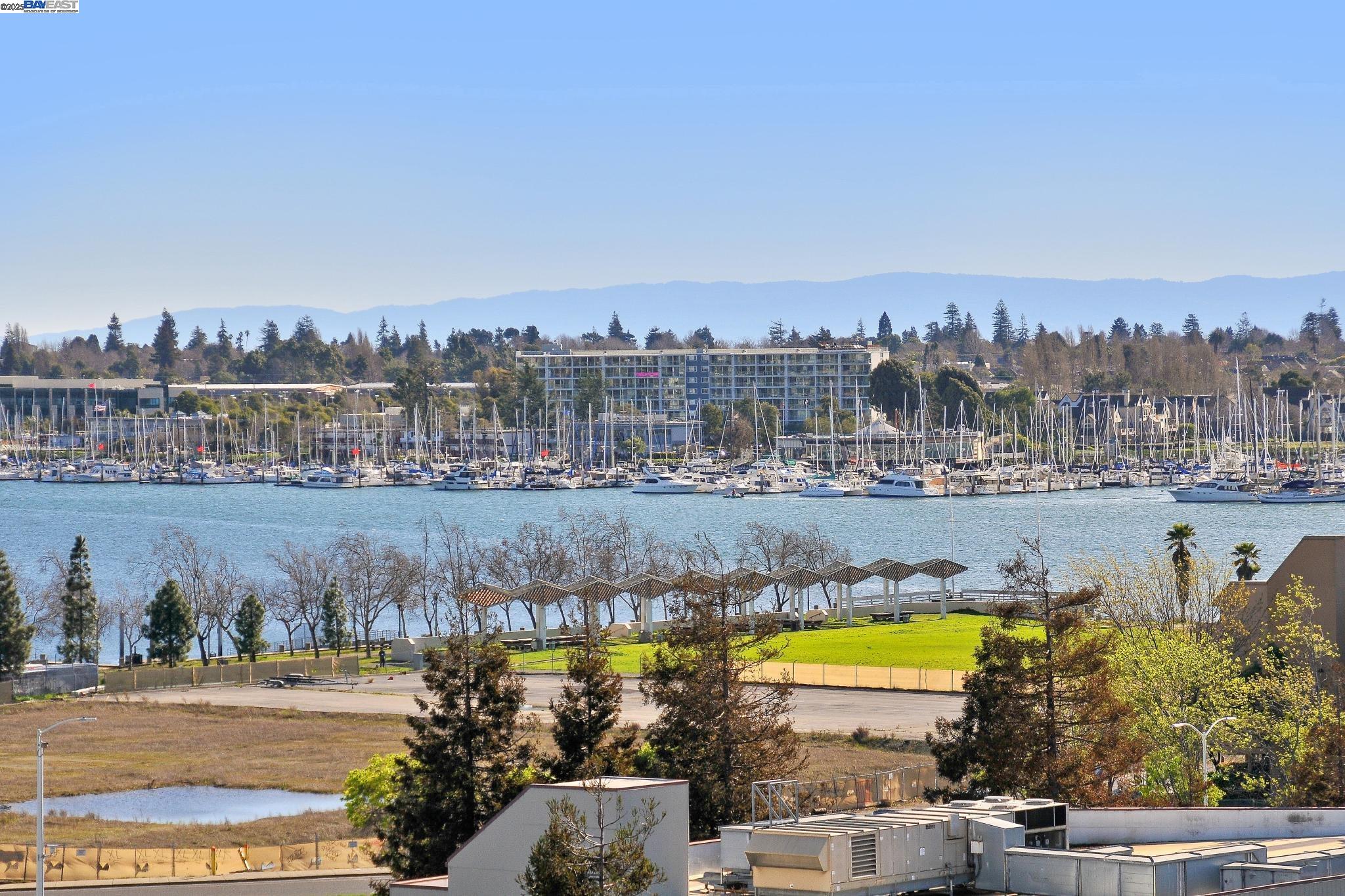 Detail Gallery Image 37 of 60 For 311 Oak St #729,  Oakland,  CA 94607 - 1 Beds | 1 Baths