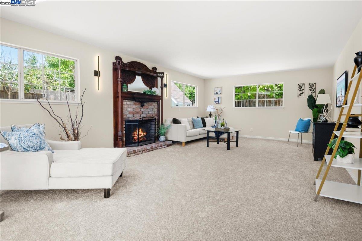 Detail Gallery Image 12 of 39 For 7551 Buckeye Pl, Newark,  CA 94560 - 4 Beds | 2 Baths