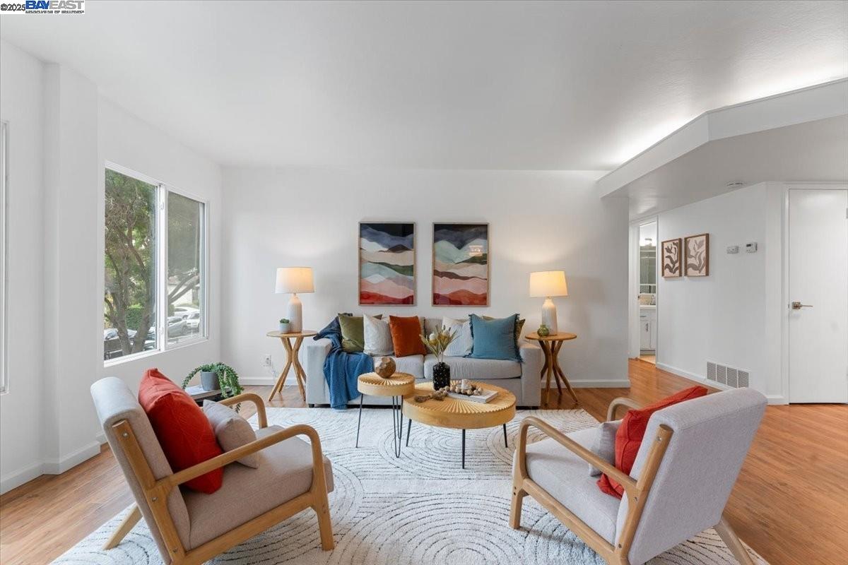 Photo #6: 41108044 Listing 