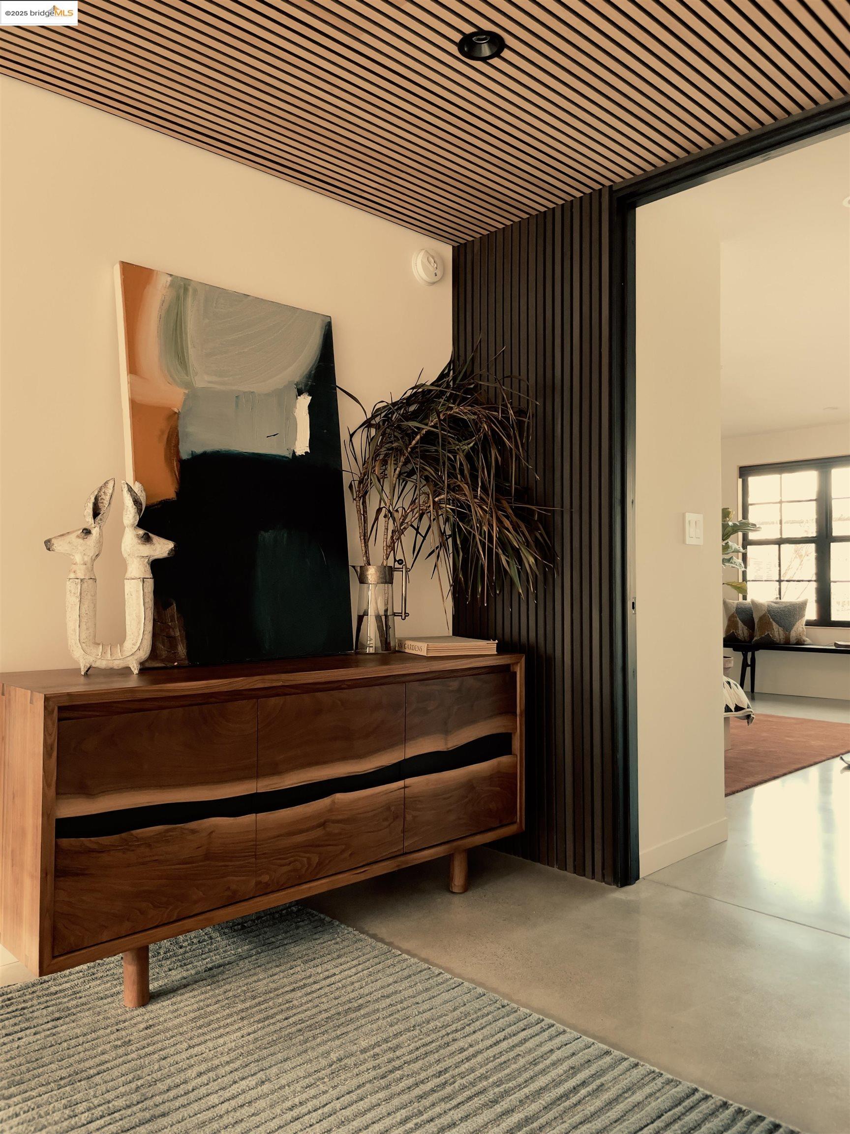 Detail Gallery Image 18 of 29 For 1818 5th, Berkeley,  CA 94710 - 2 Beds | 1/1 Baths