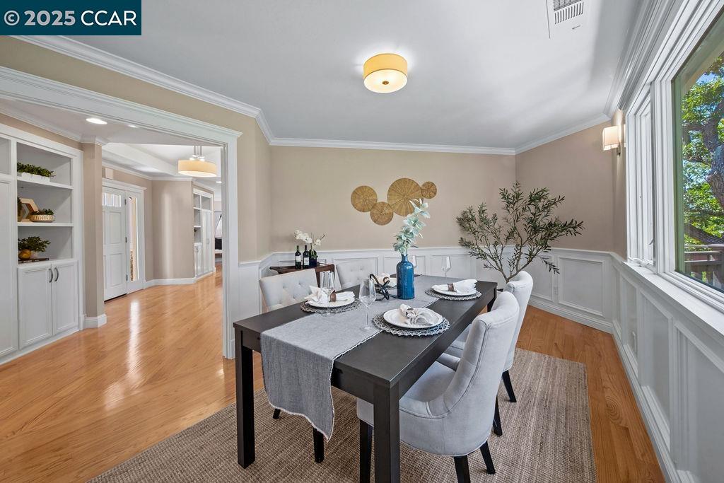 Detail Gallery Image 11 of 60 For 921 Foye Drive, Lafayette,  CA 94549 - 5 Beds | 4/1 Baths
