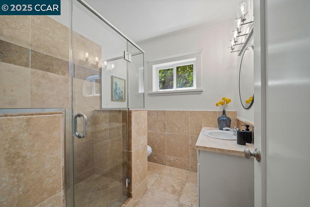 Detail Gallery Image 38 of 60 For 921 Foye Drive, Lafayette,  CA 94549 - 5 Beds | 4/1 Baths