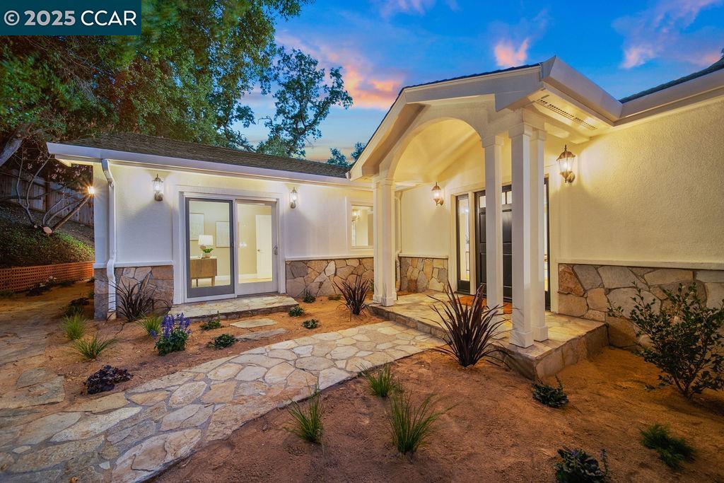 Detail Gallery Image 50 of 60 For 921 Foye Drive, Lafayette,  CA 94549 - 5 Beds | 4/1 Baths
