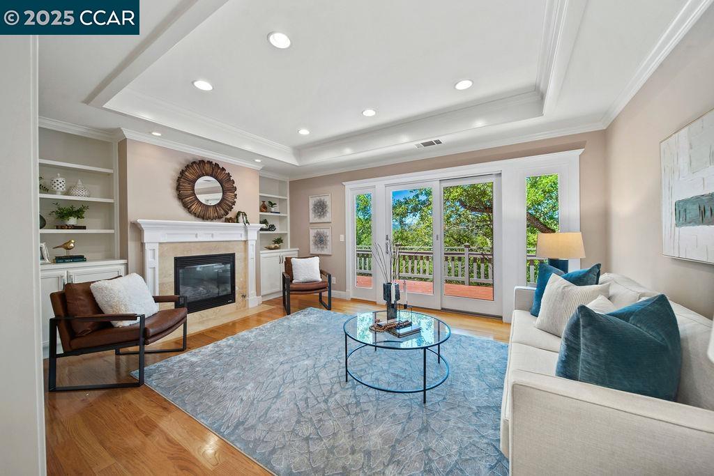 Detail Gallery Image 7 of 60 For 921 Foye Drive, Lafayette,  CA 94549 - 5 Beds | 4/1 Baths