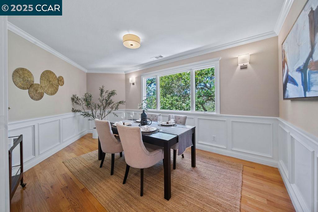 Detail Gallery Image 9 of 60 For 921 Foye Drive, Lafayette,  CA 94549 - 5 Beds | 4/1 Baths