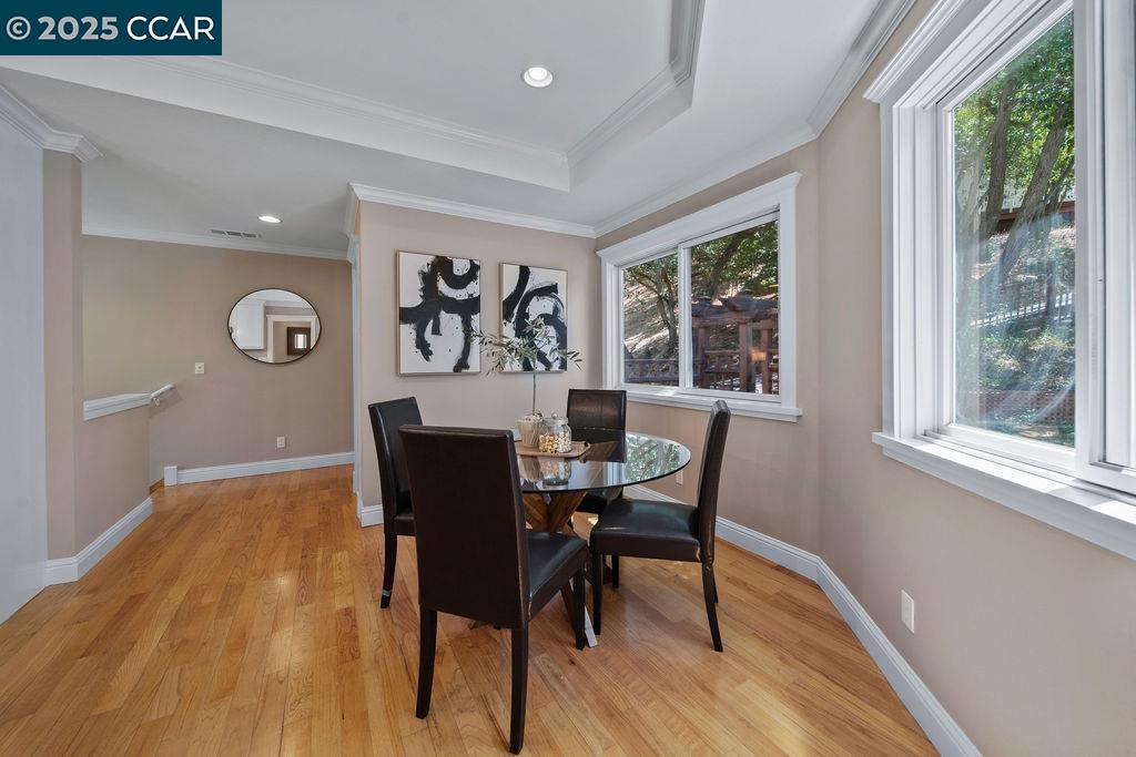 Detail Gallery Image 10 of 60 For 921 Foye Drive, Lafayette,  CA 94549 - 5 Beds | 4/1 Baths