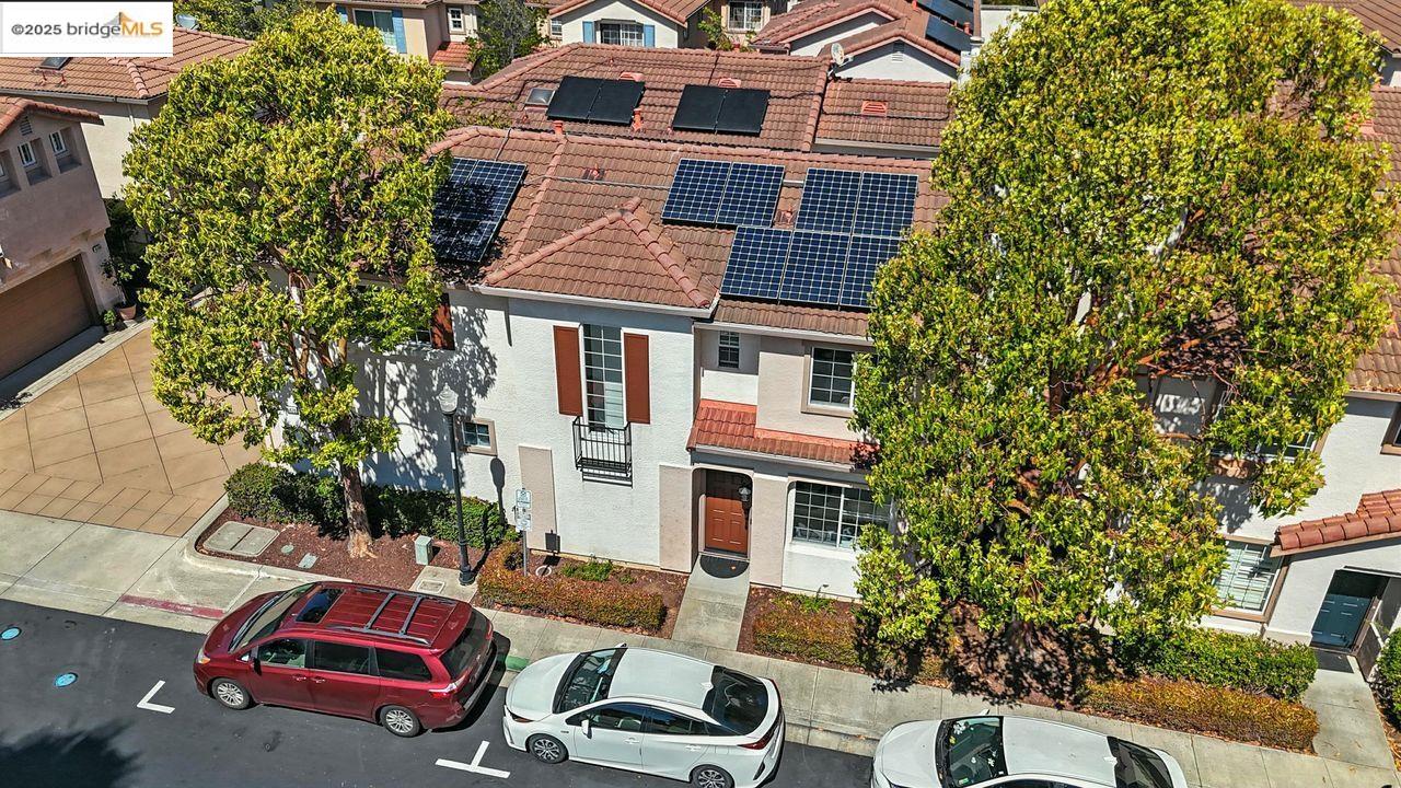 Detail Gallery Image 2 of 60 For 15470 Heron Dr, San Leandro,  CA 94579 - 4 Beds | 2/1 Baths