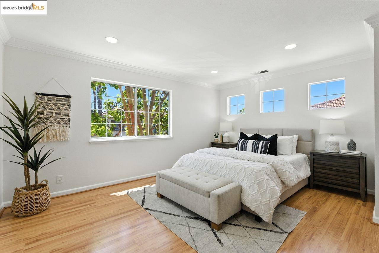 Detail Gallery Image 17 of 60 For 15470 Heron Dr, San Leandro,  CA 94579 - 4 Beds | 2/1 Baths