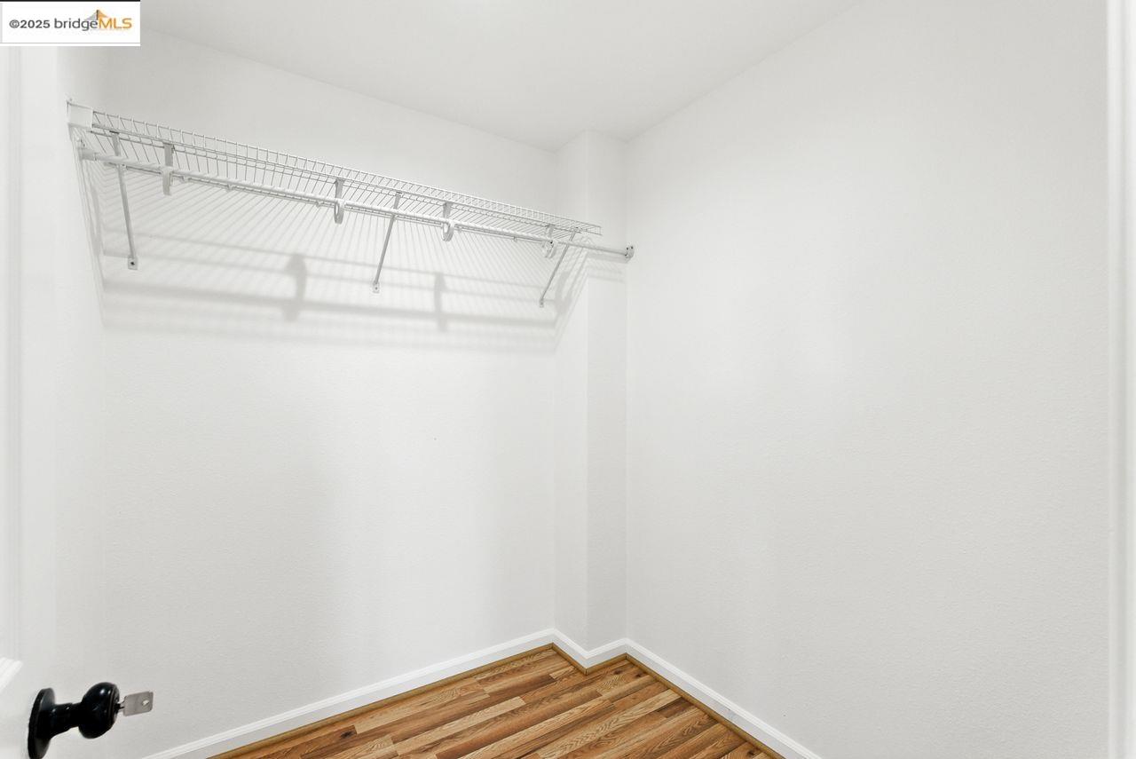 Detail Gallery Image 20 of 60 For 15470 Heron Dr, San Leandro,  CA 94579 - 4 Beds | 2/1 Baths