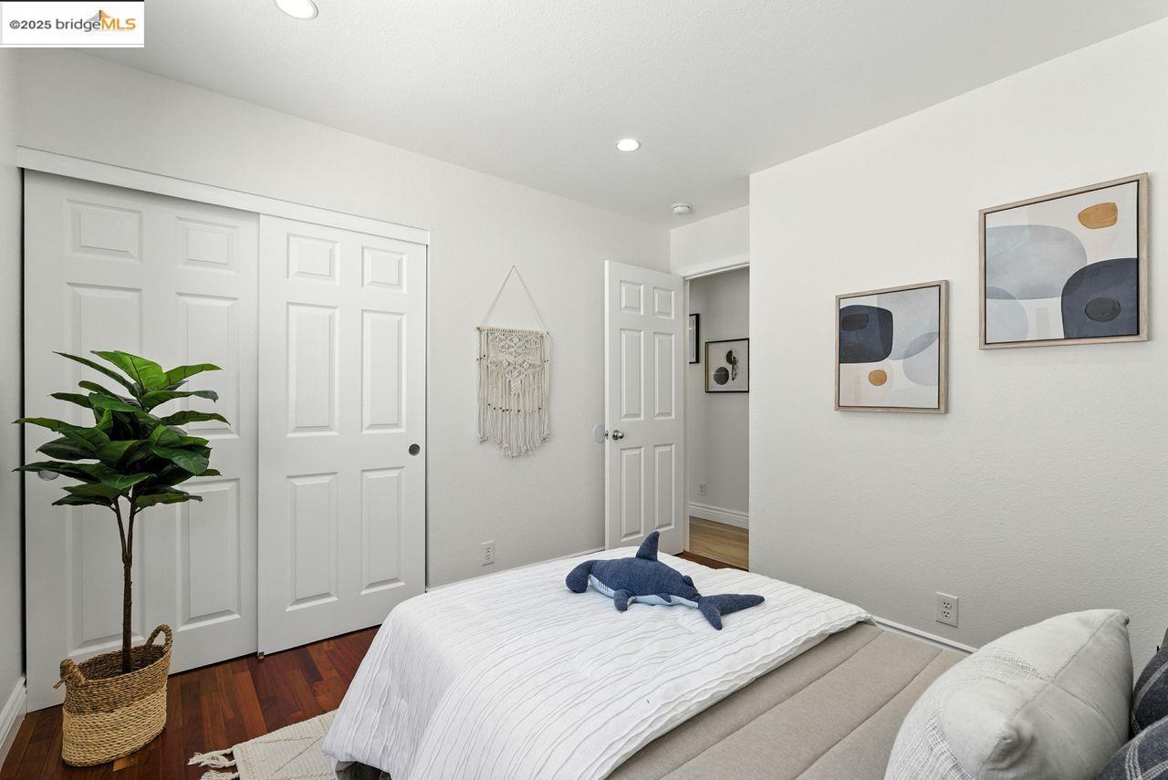 Detail Gallery Image 25 of 60 For 15470 Heron Dr, San Leandro,  CA 94579 - 4 Beds | 2/1 Baths