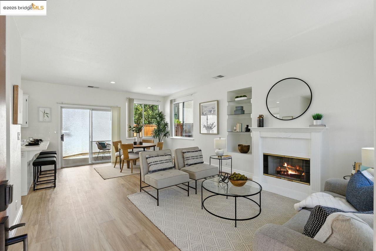 Detail Gallery Image 8 of 60 For 15470 Heron Dr, San Leandro,  CA 94579 - 4 Beds | 2/1 Baths