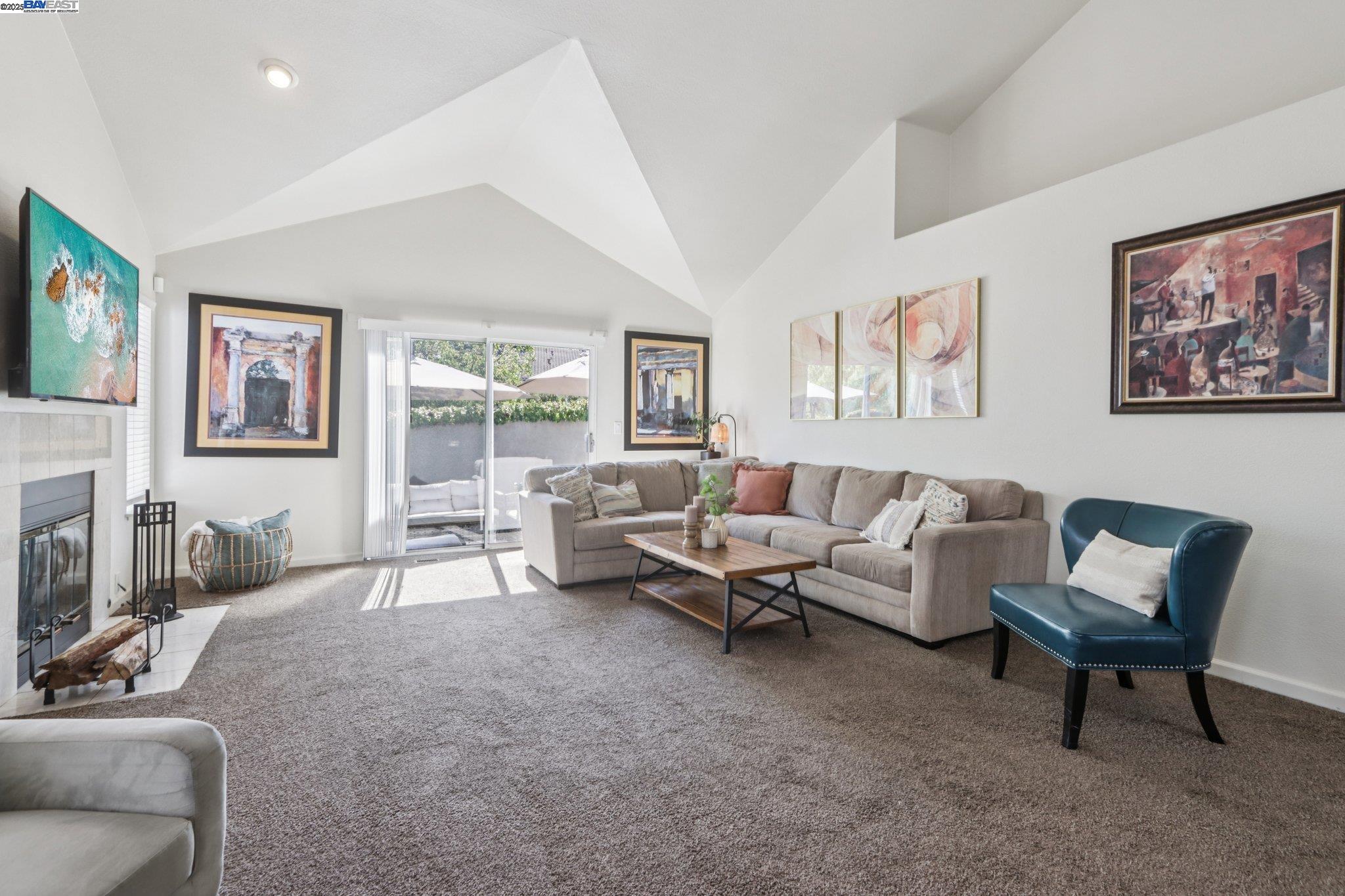 Detail Gallery Image 9 of 48 For 974 Clinton Pl, Pleasanton,  CA 94566 - 3 Beds | 2 Baths