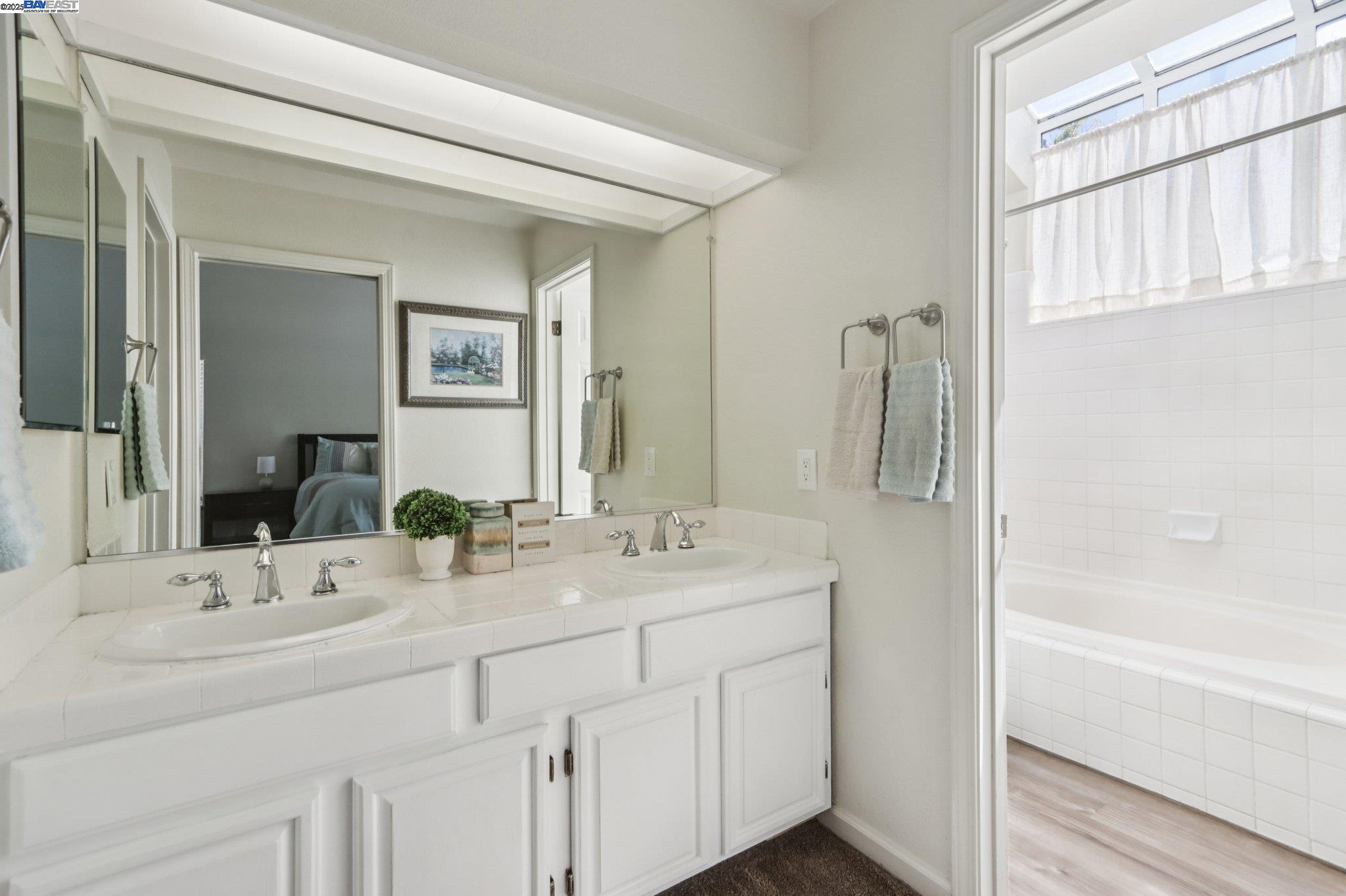 Detail Gallery Image 20 of 48 For 974 Clinton Pl, Pleasanton,  CA 94566 - 3 Beds | 2 Baths