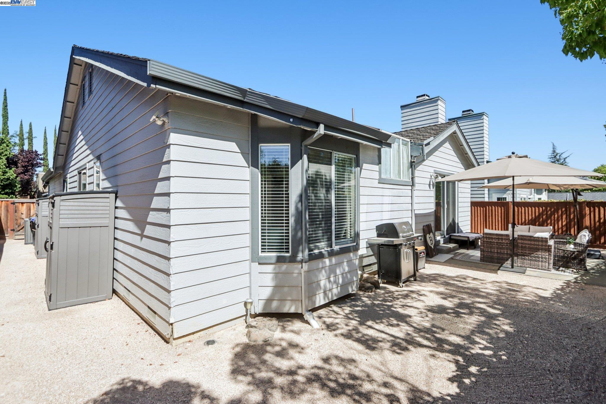 Detail Gallery Image 34 of 48 For 974 Clinton Pl, Pleasanton,  CA 94566 - 3 Beds | 2 Baths