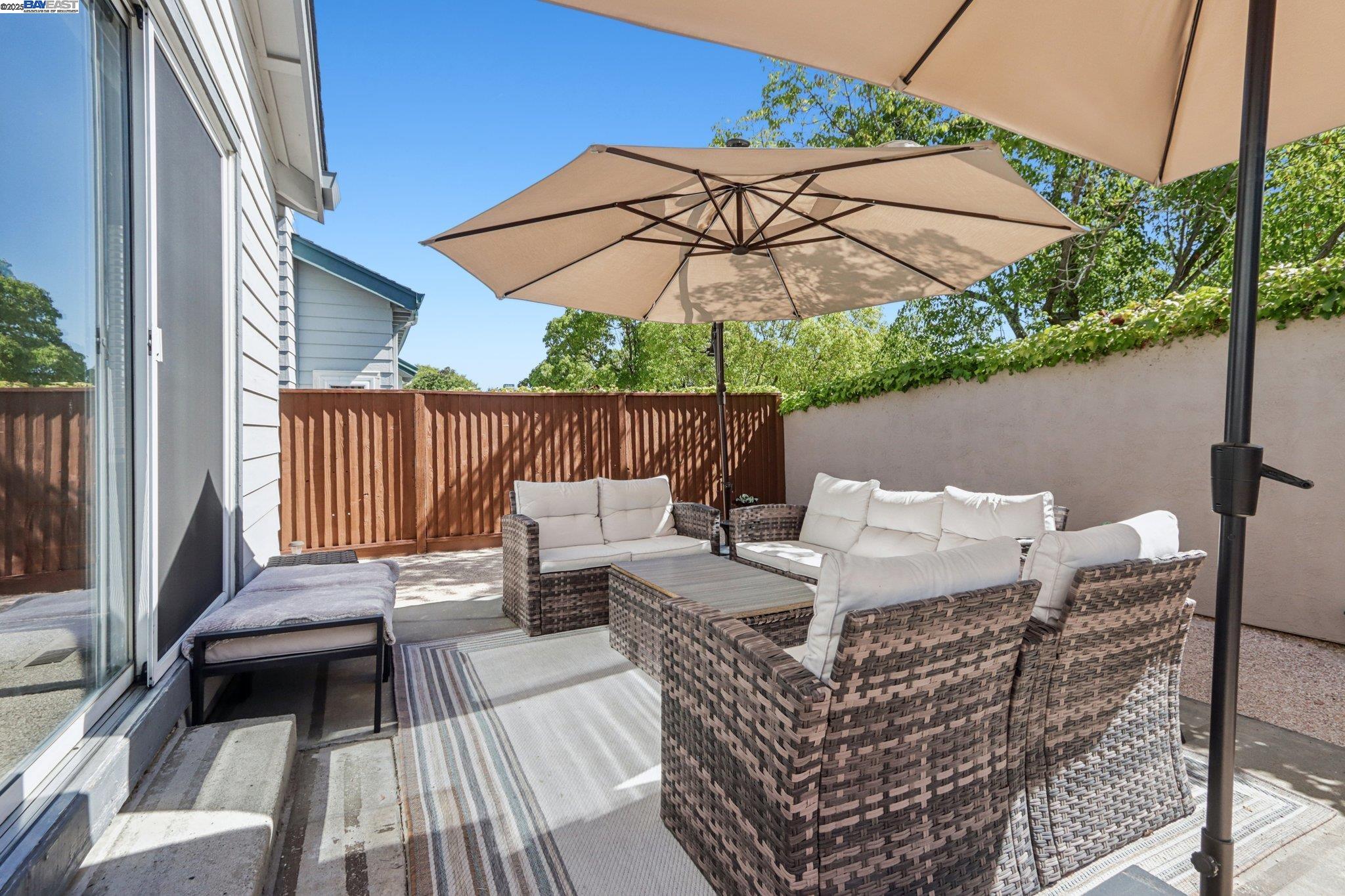 Detail Gallery Image 36 of 48 For 974 Clinton Pl, Pleasanton,  CA 94566 - 3 Beds | 2 Baths