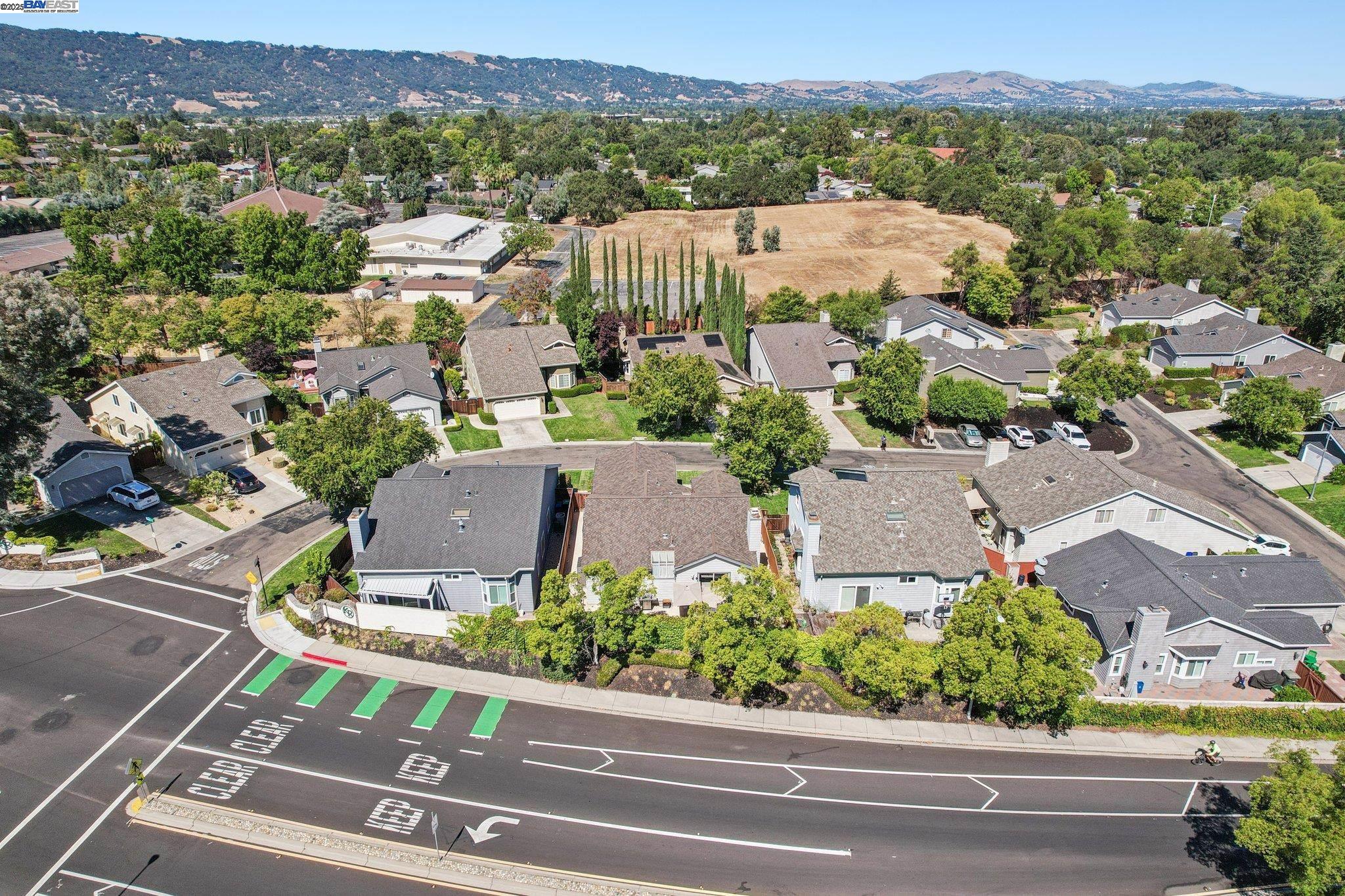 Detail Gallery Image 40 of 48 For 974 Clinton Pl, Pleasanton,  CA 94566 - 3 Beds | 2 Baths