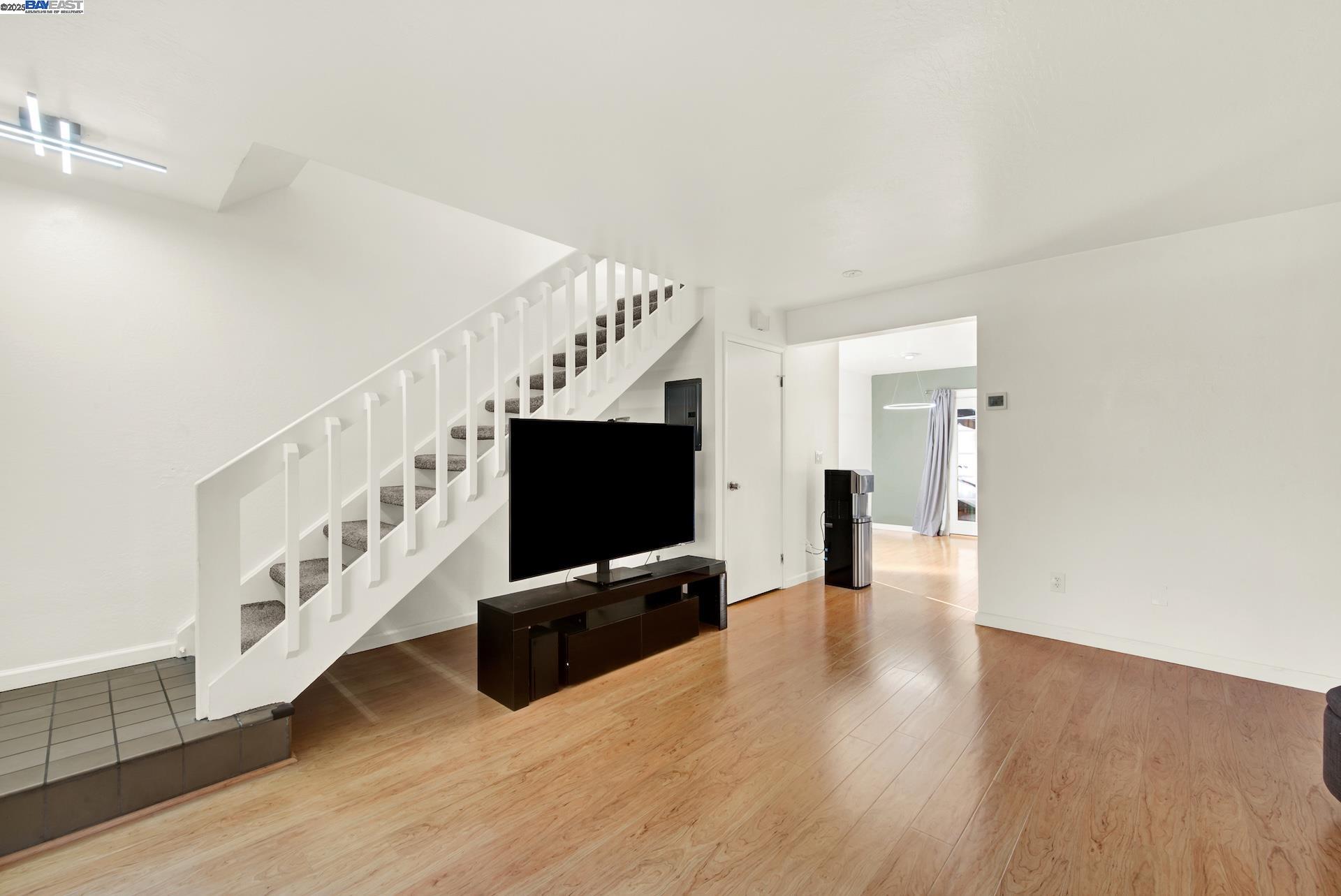 Photo #7: 41108052 Listing: Photo #7