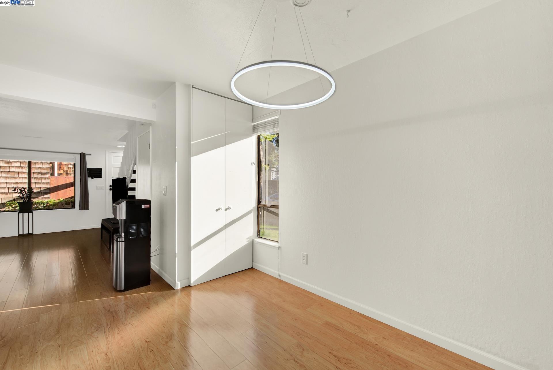 Photo #10: 41108052 Listing: Photo #10