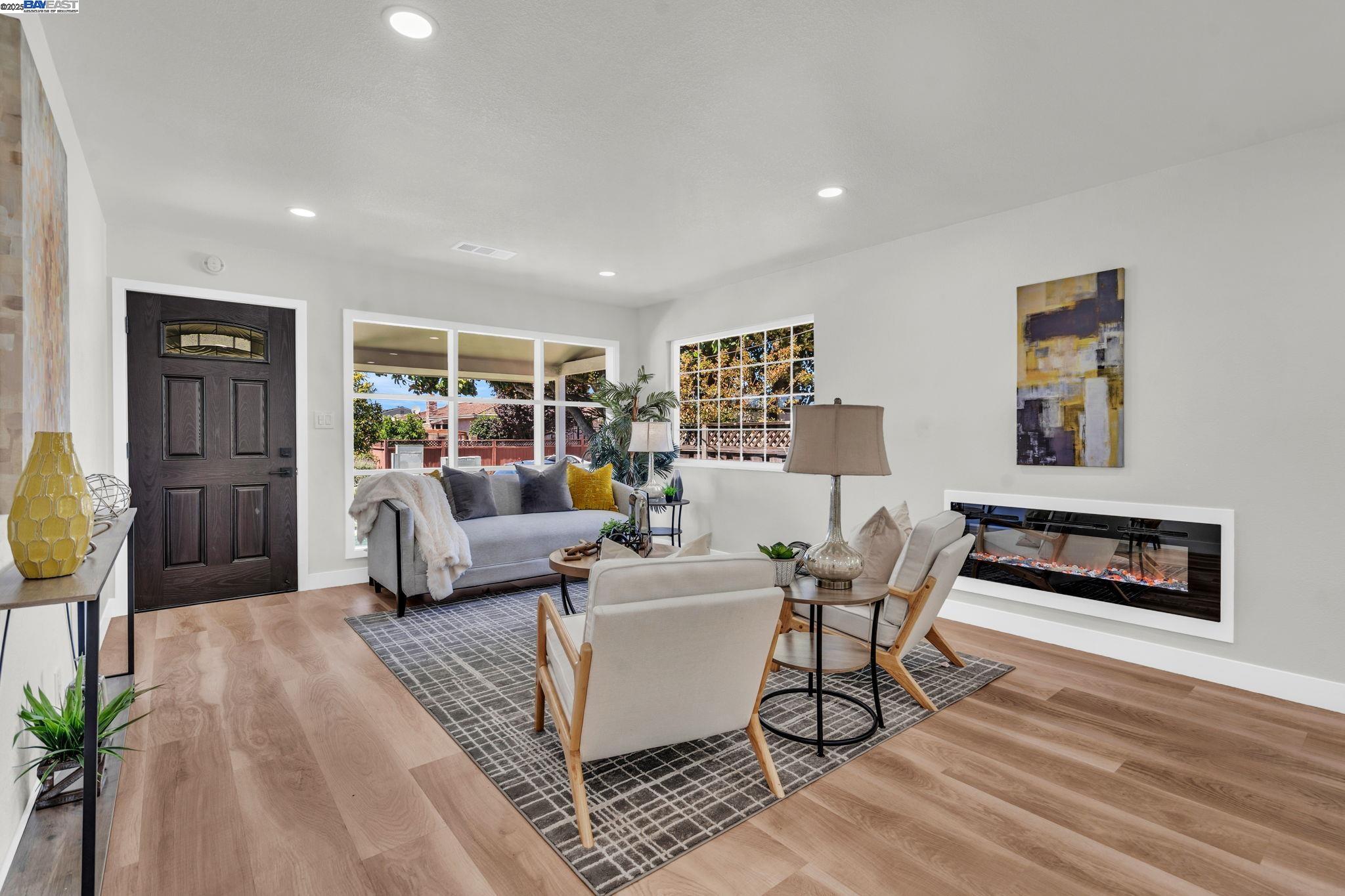Detail Gallery Image 5 of 26 For 4708 Portola Dr, Fremont,  CA 94536 - 3 Beds | 2 Baths
