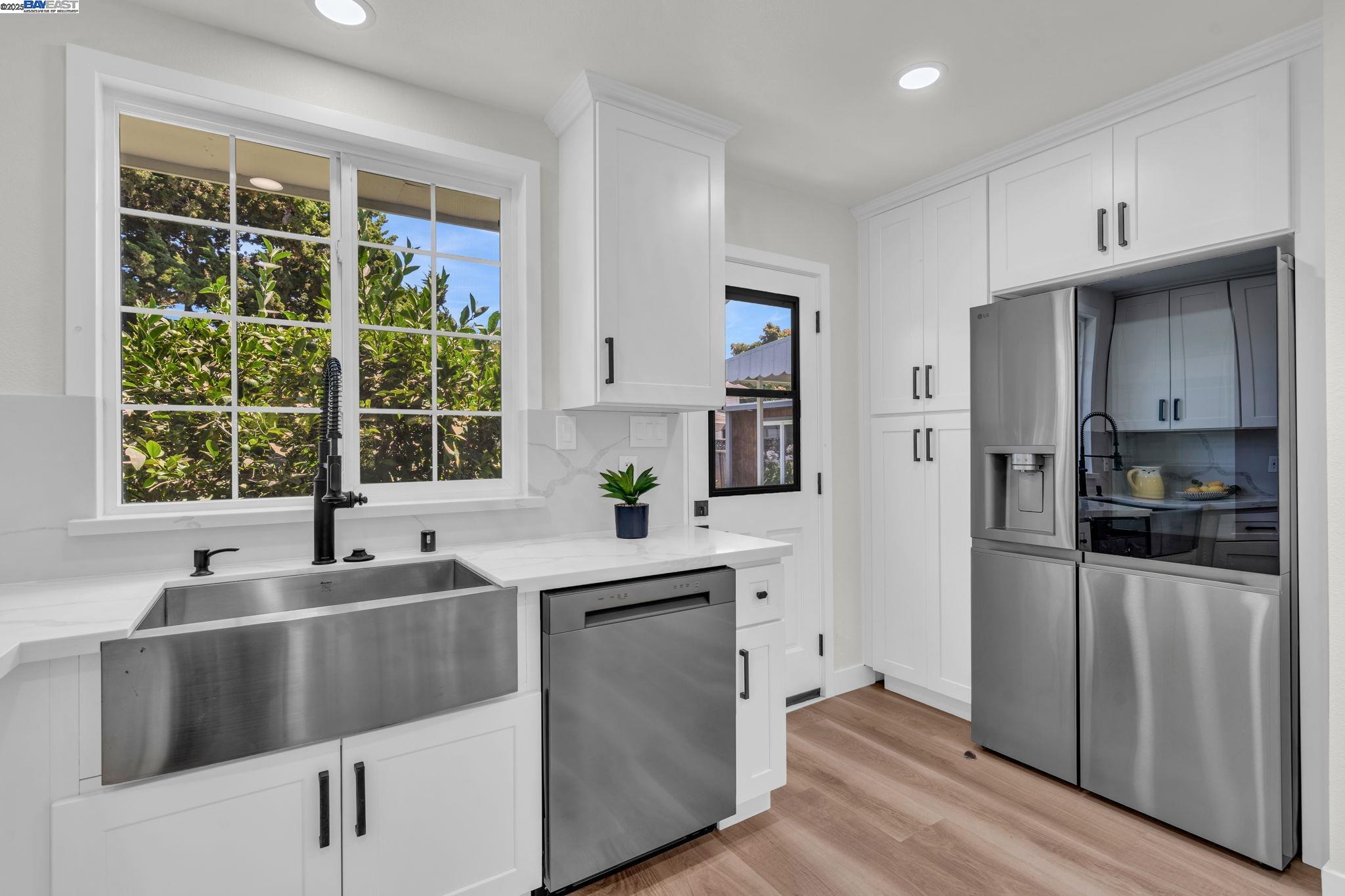 Detail Gallery Image 10 of 26 For 4708 Portola Dr, Fremont,  CA 94536 - 3 Beds | 2 Baths