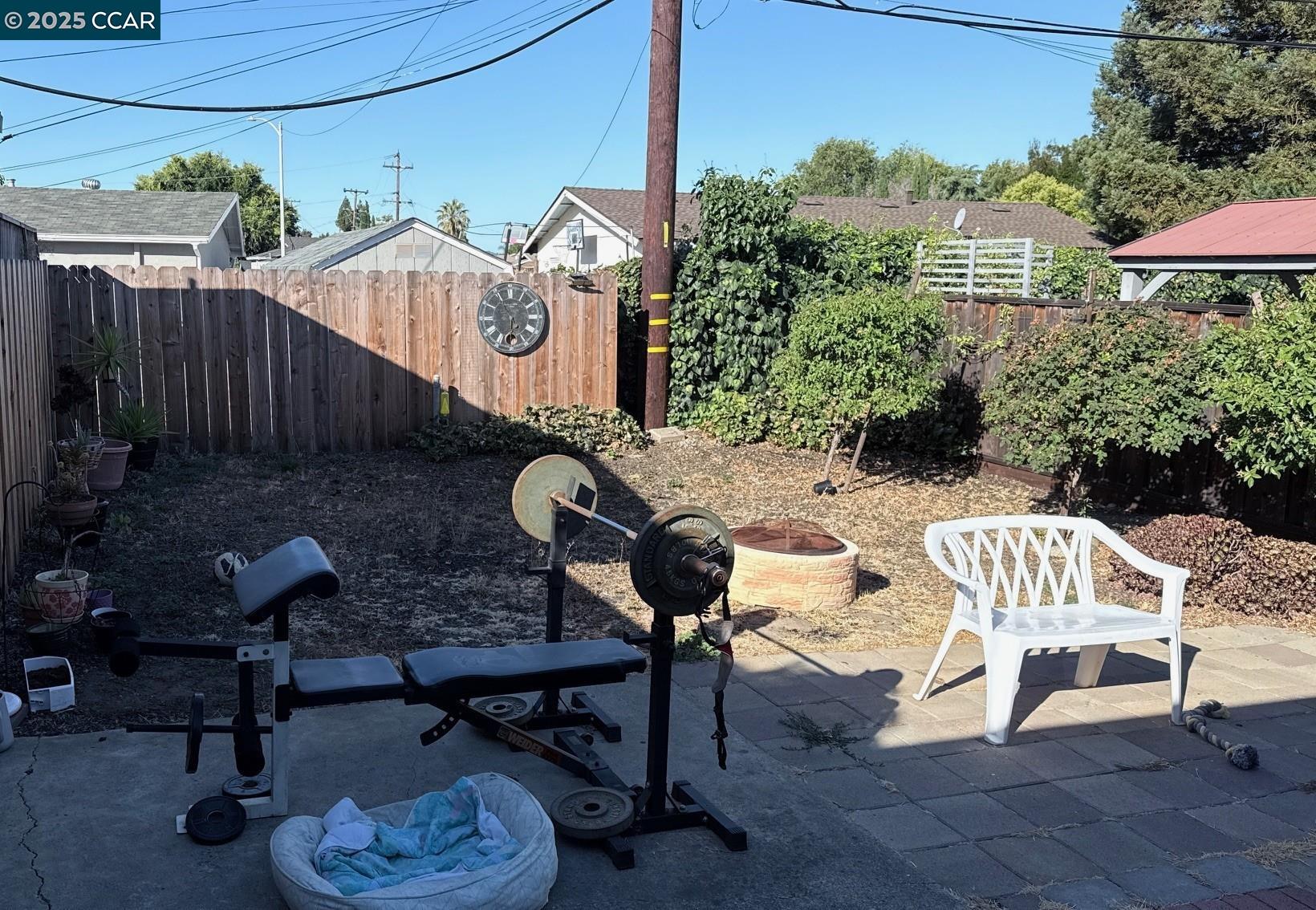 Detail Gallery Image 11 of 11 For 4274 Armand Dr, Concord,  CA 94521 - 3 Beds | 2 Baths