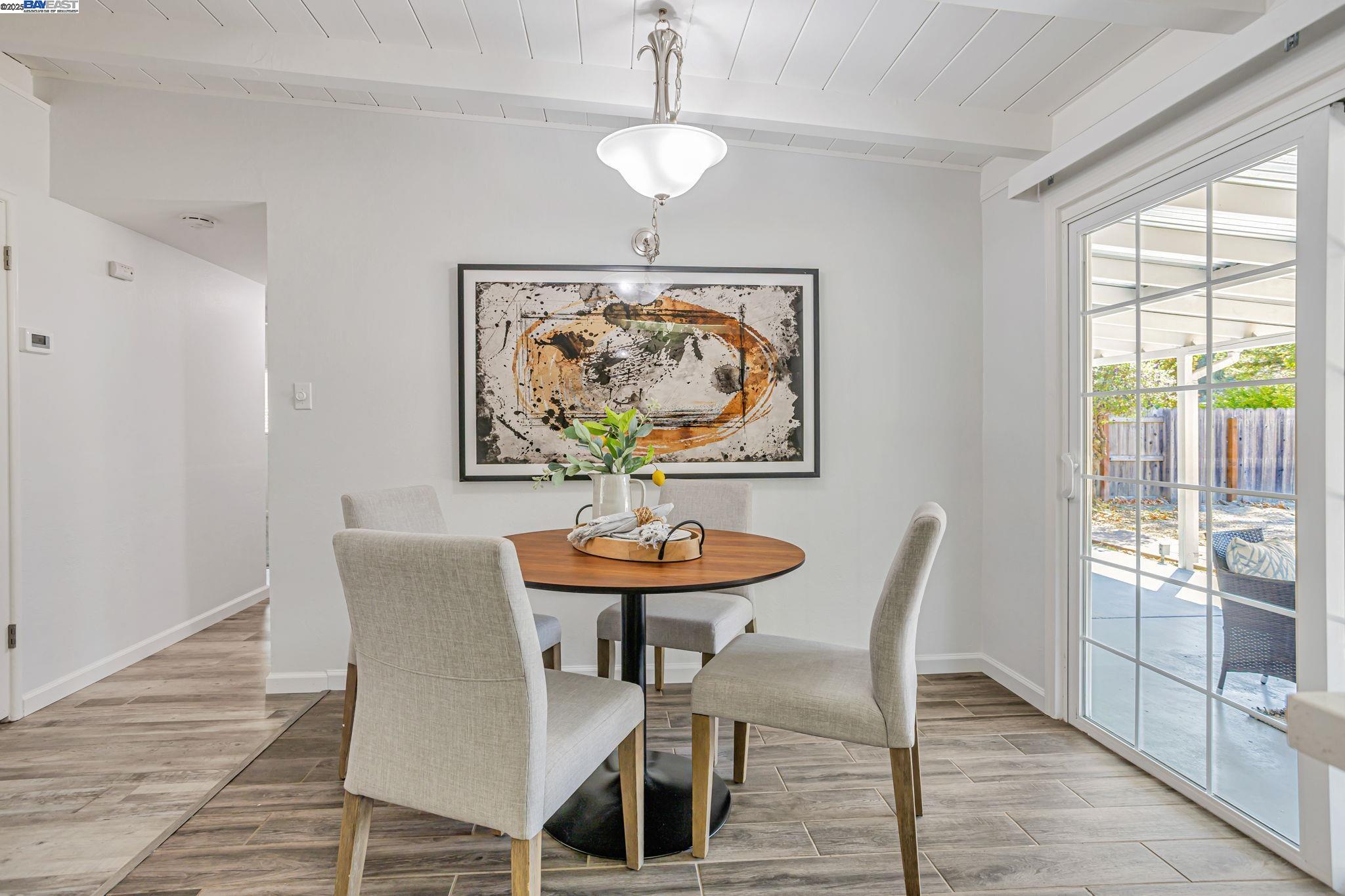 Detail Gallery Image 16 of 35 For 729 Wasatch Dr, Fremont,  CA 94536 - 3 Beds | 2 Baths