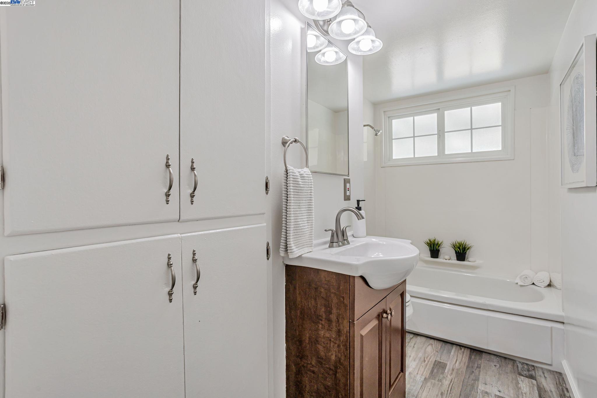 Detail Gallery Image 24 of 35 For 729 Wasatch Dr, Fremont,  CA 94536 - 3 Beds | 2 Baths