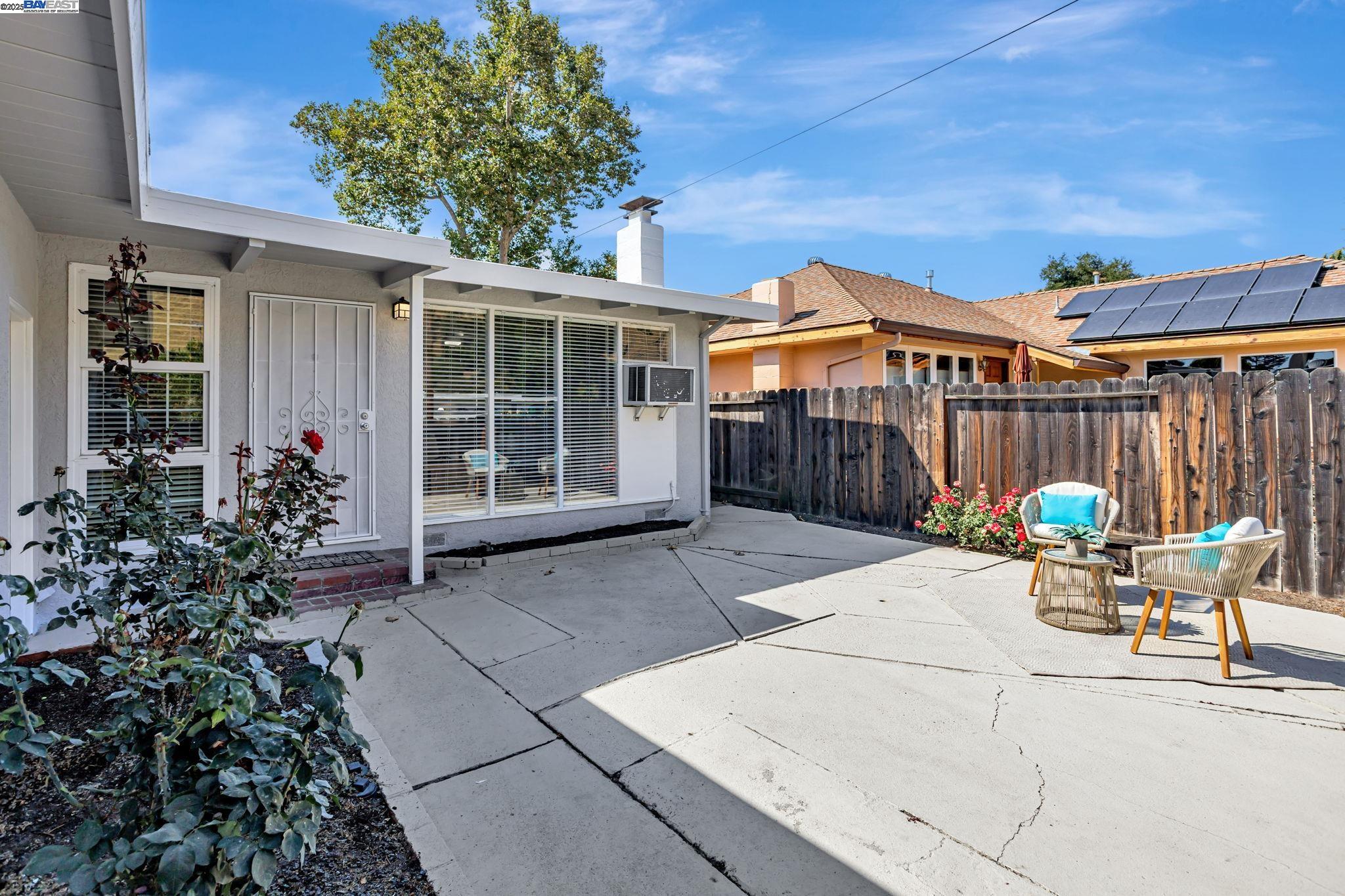 Detail Gallery Image 8 of 35 For 729 Wasatch Dr, Fremont,  CA 94536 - 3 Beds | 2 Baths