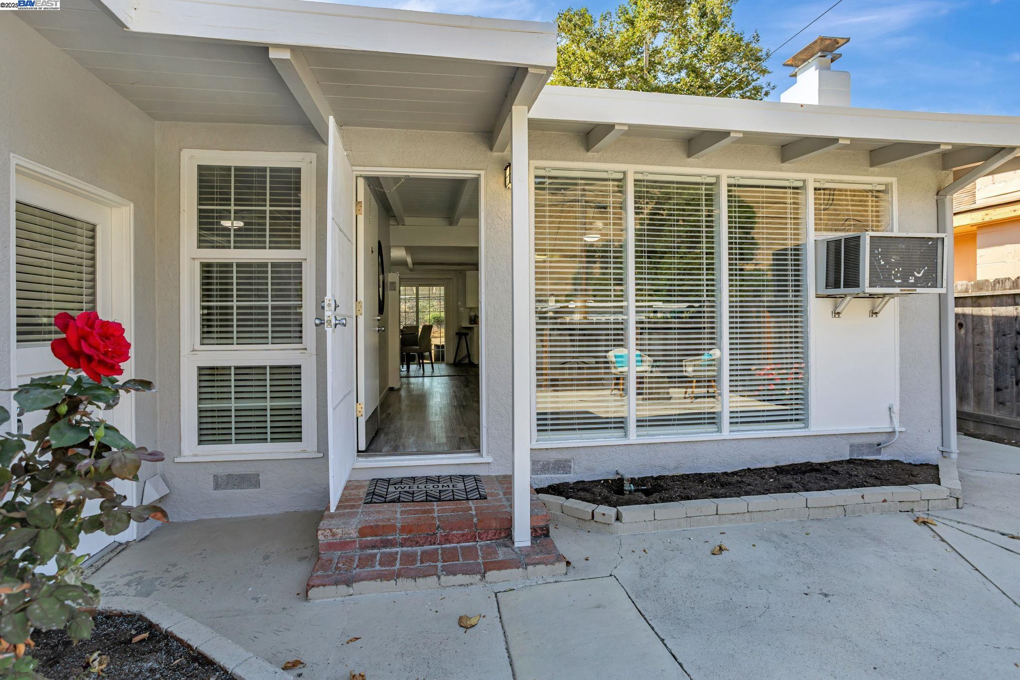 Detail Gallery Image 9 of 35 For 729 Wasatch Dr, Fremont,  CA 94536 - 3 Beds | 2 Baths