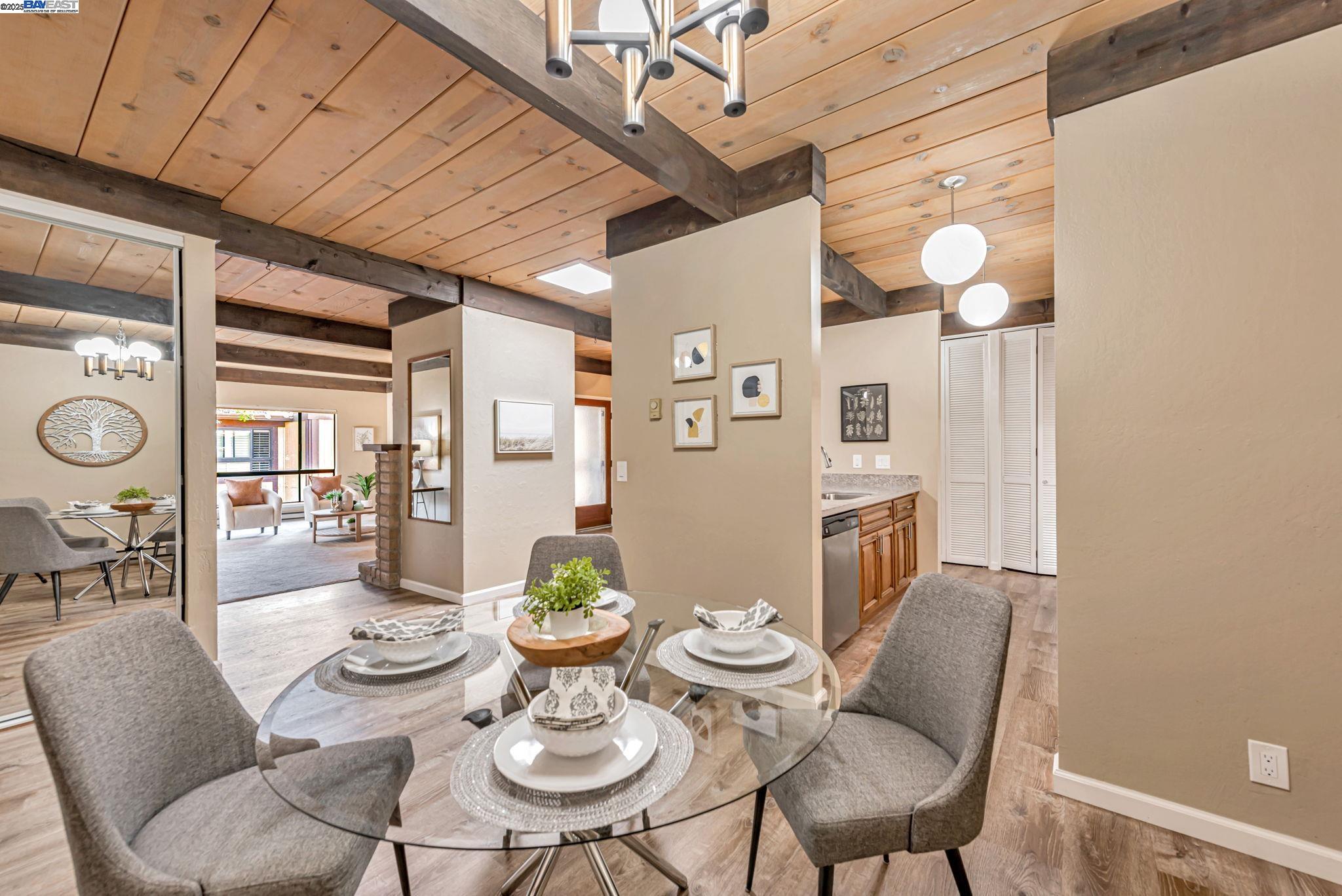 Detail Gallery Image 21 of 45 For 39090 Presidio Way, Fremont,  CA 94538 - 2 Beds | 2 Baths