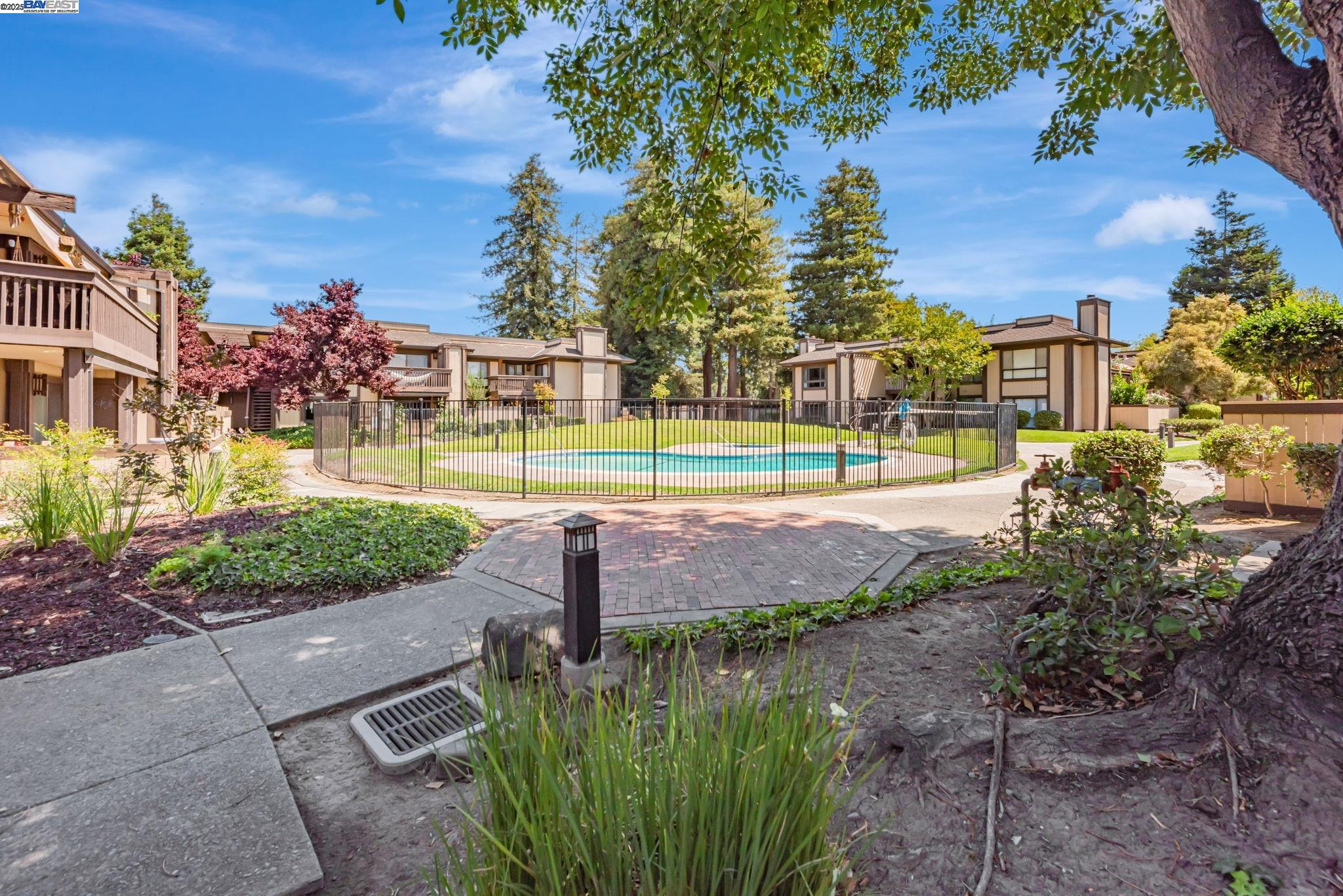 Detail Gallery Image 41 of 45 For 39090 Presidio Way, Fremont,  CA 94538 - 2 Beds | 2 Baths