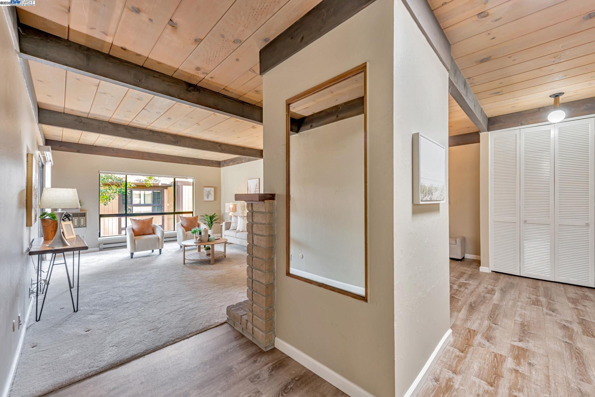 Detail Gallery Image 9 of 45 For 39090 Presidio Way, Fremont,  CA 94538 - 2 Beds | 2 Baths