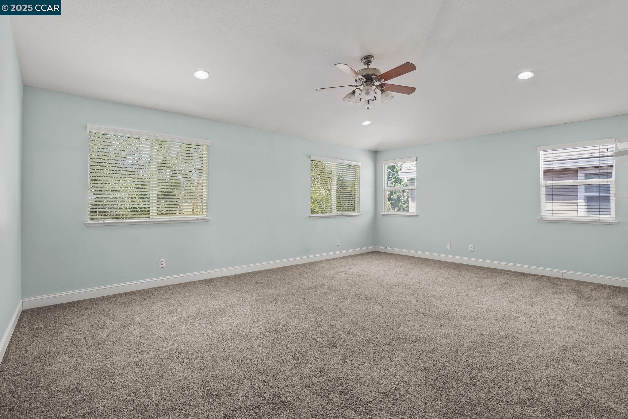 Detail Gallery Image 11 of 30 For 4901 Snowy Egret Way, Oakley,  CA 94561 - 4 Beds | 3 Baths